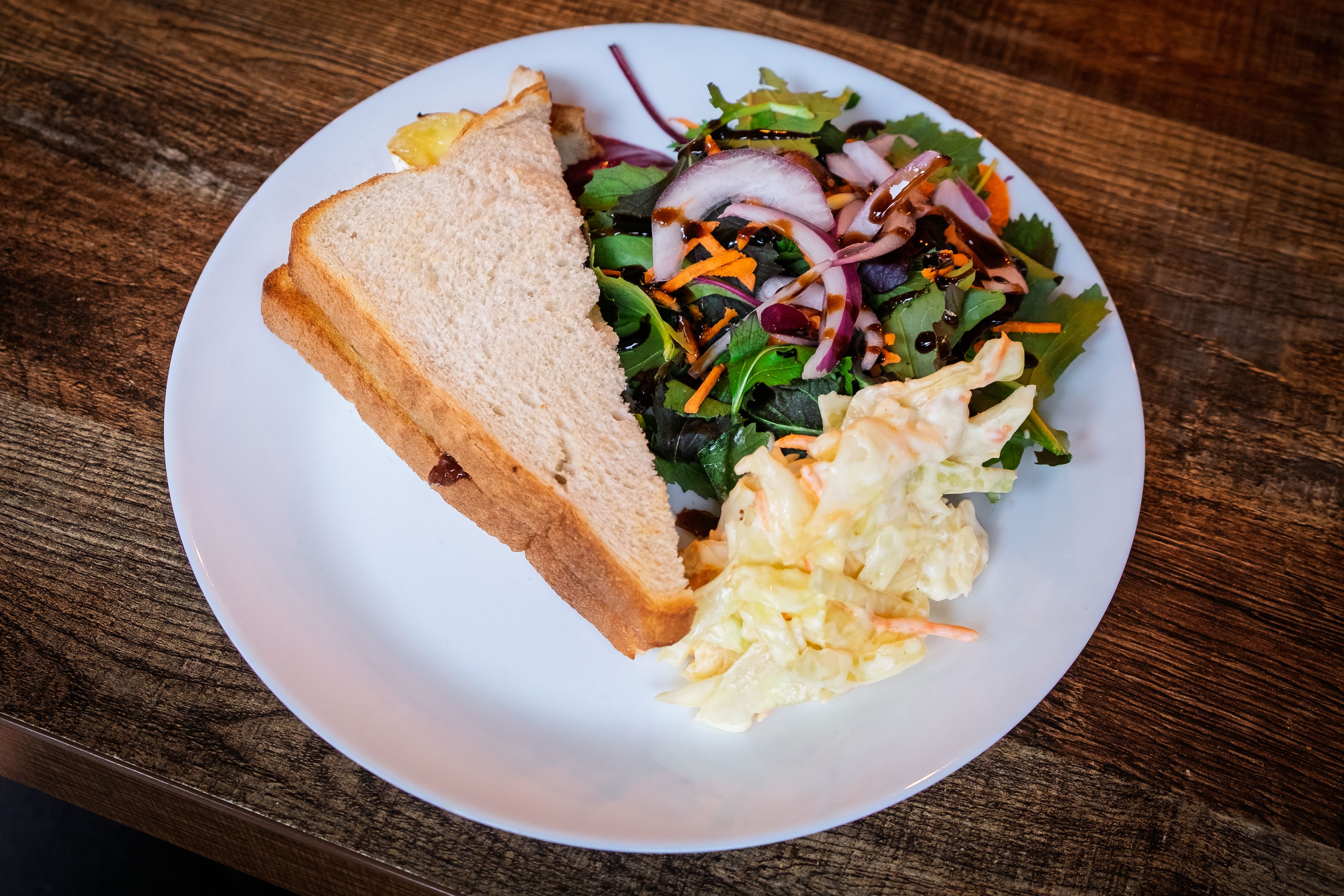 pastrami sandwich plate