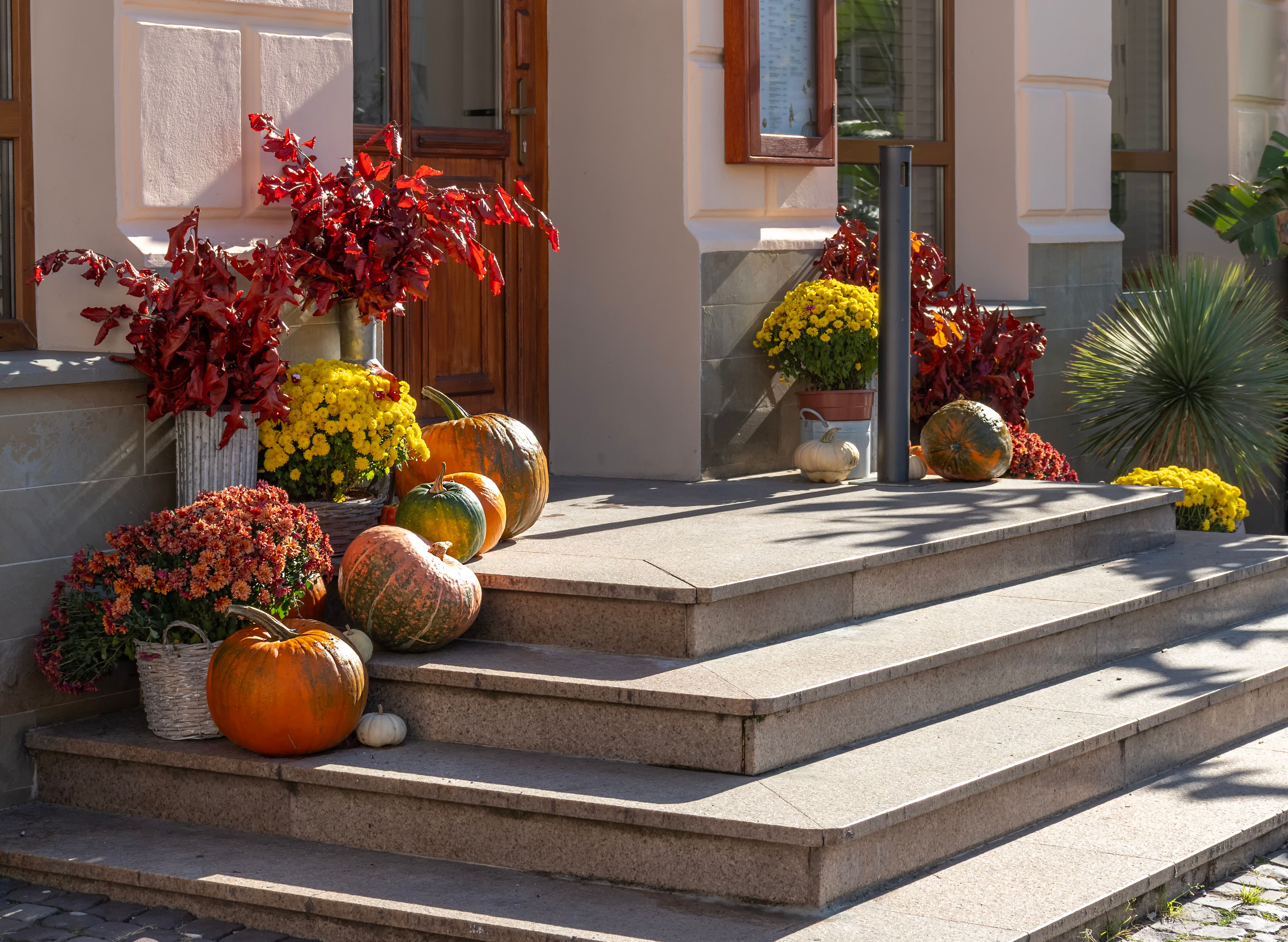 fall decorations estate