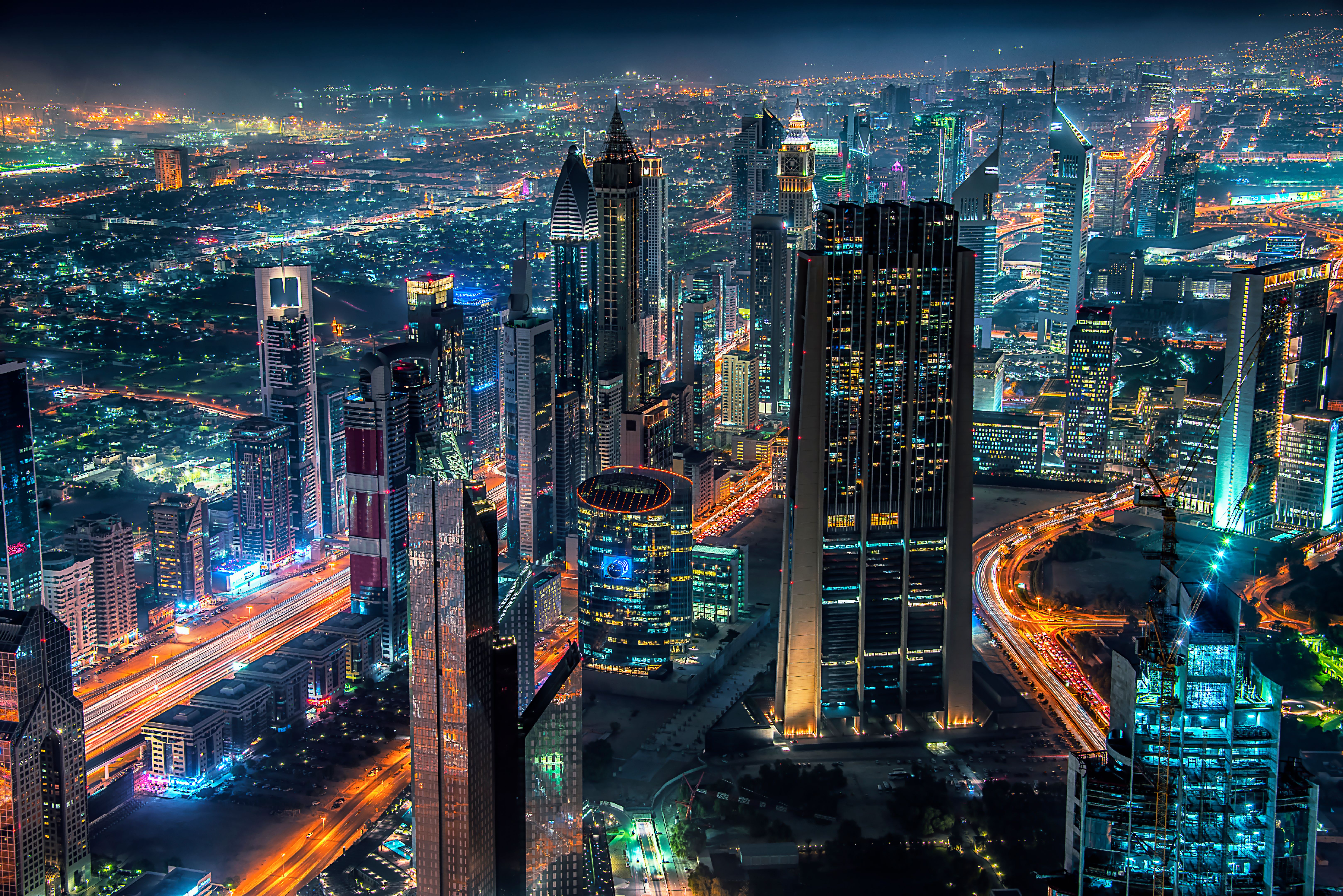 dubai skyline crypto