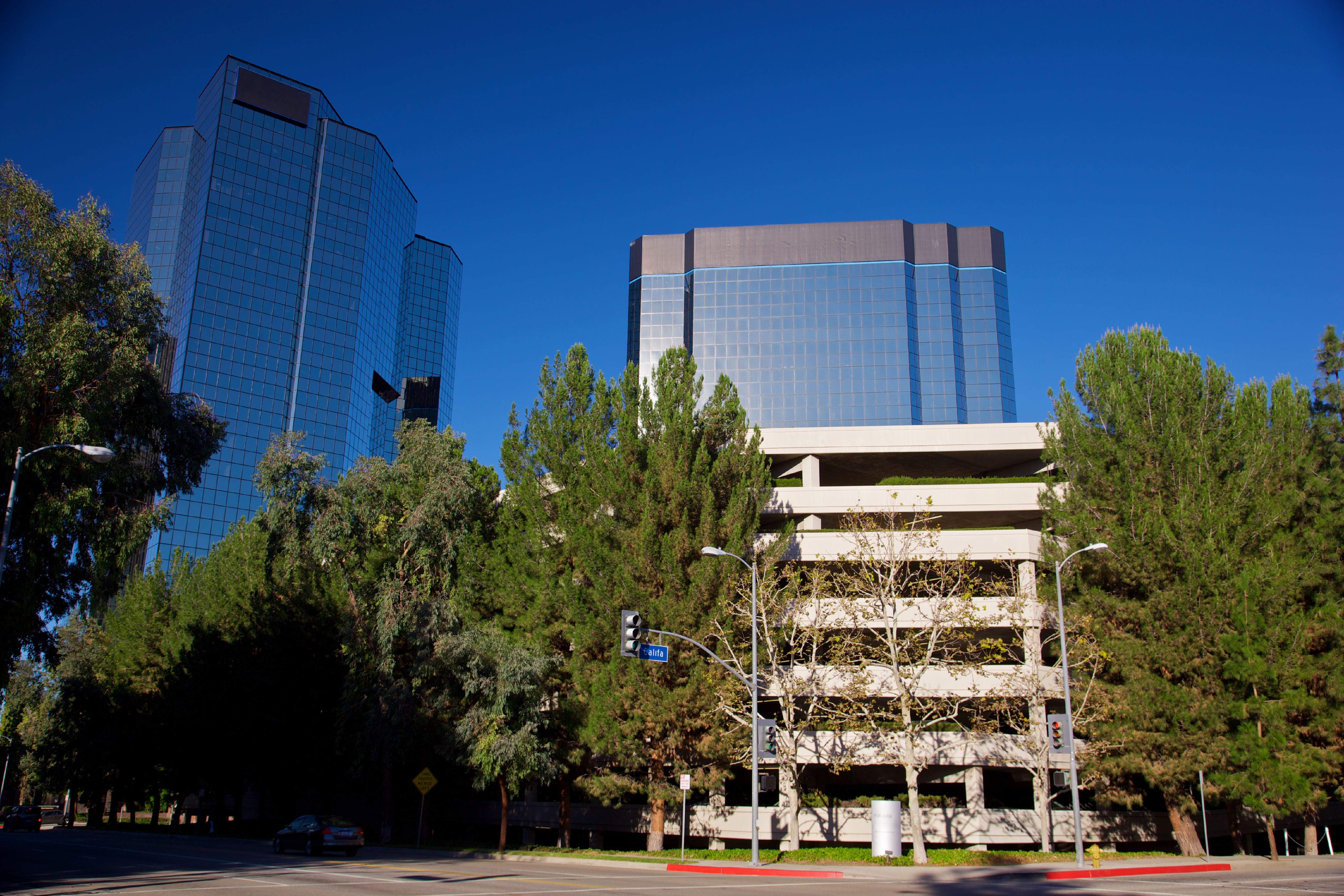 woodland hills streets