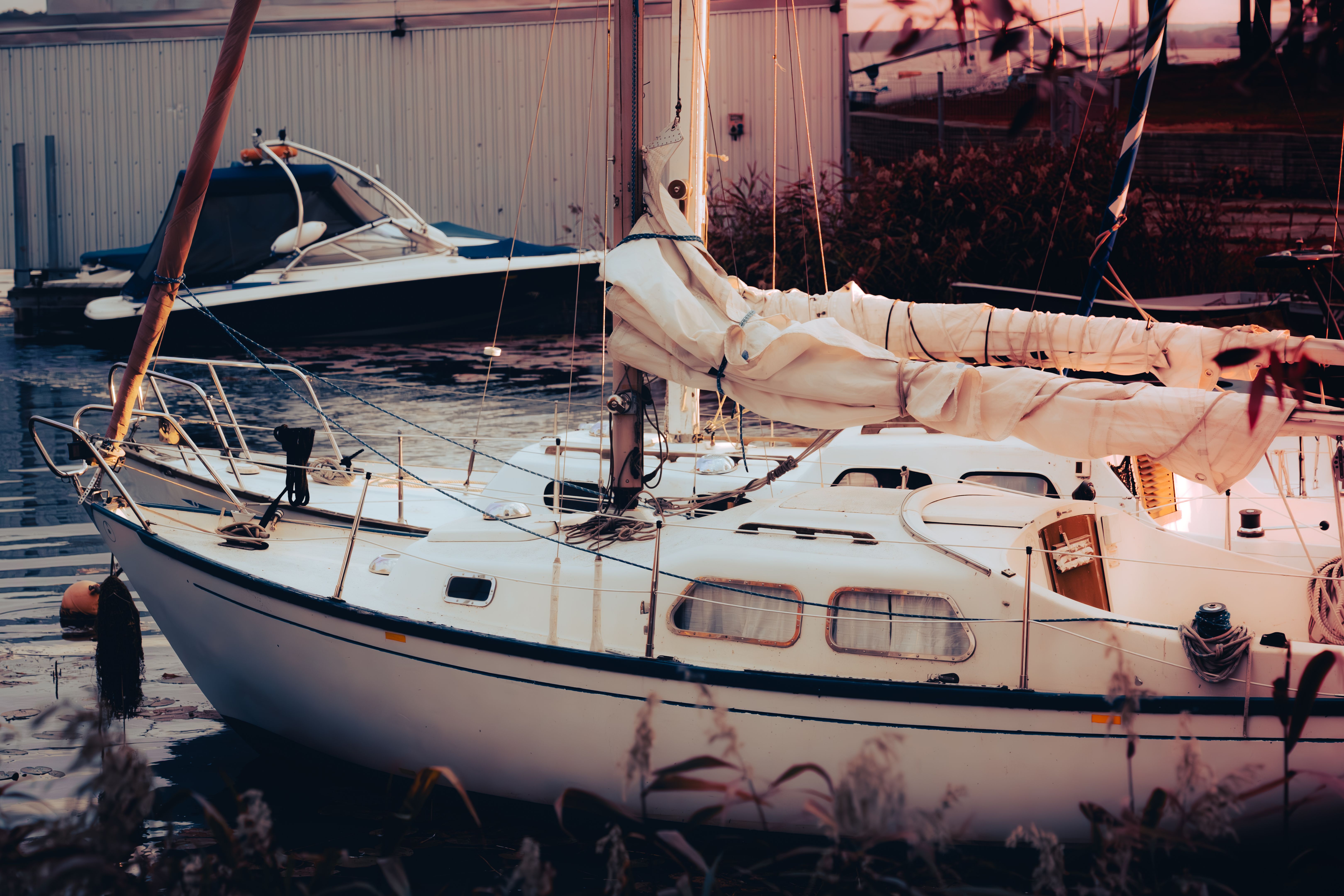 autumn yacht preparation