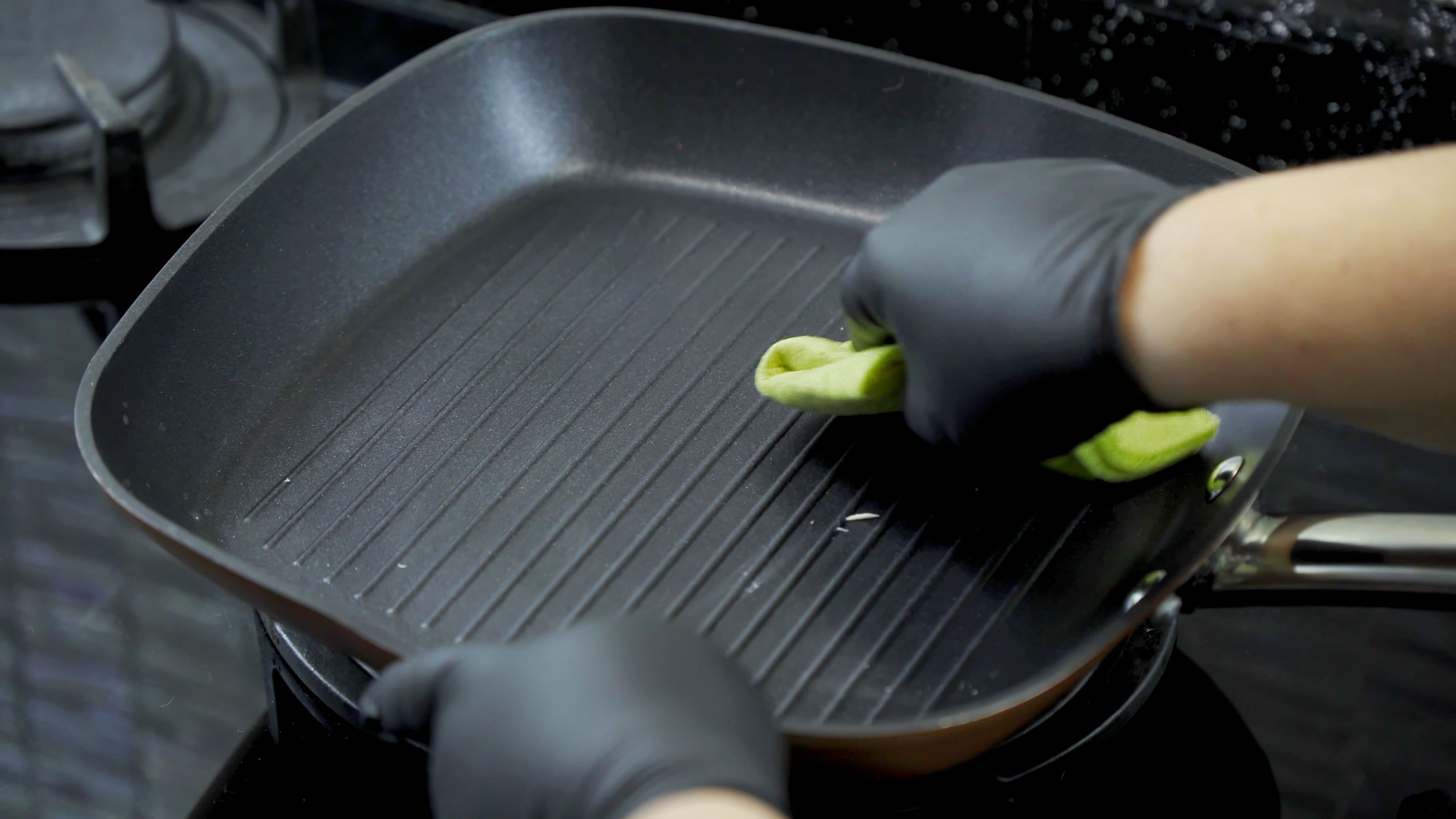 griddle cleaning