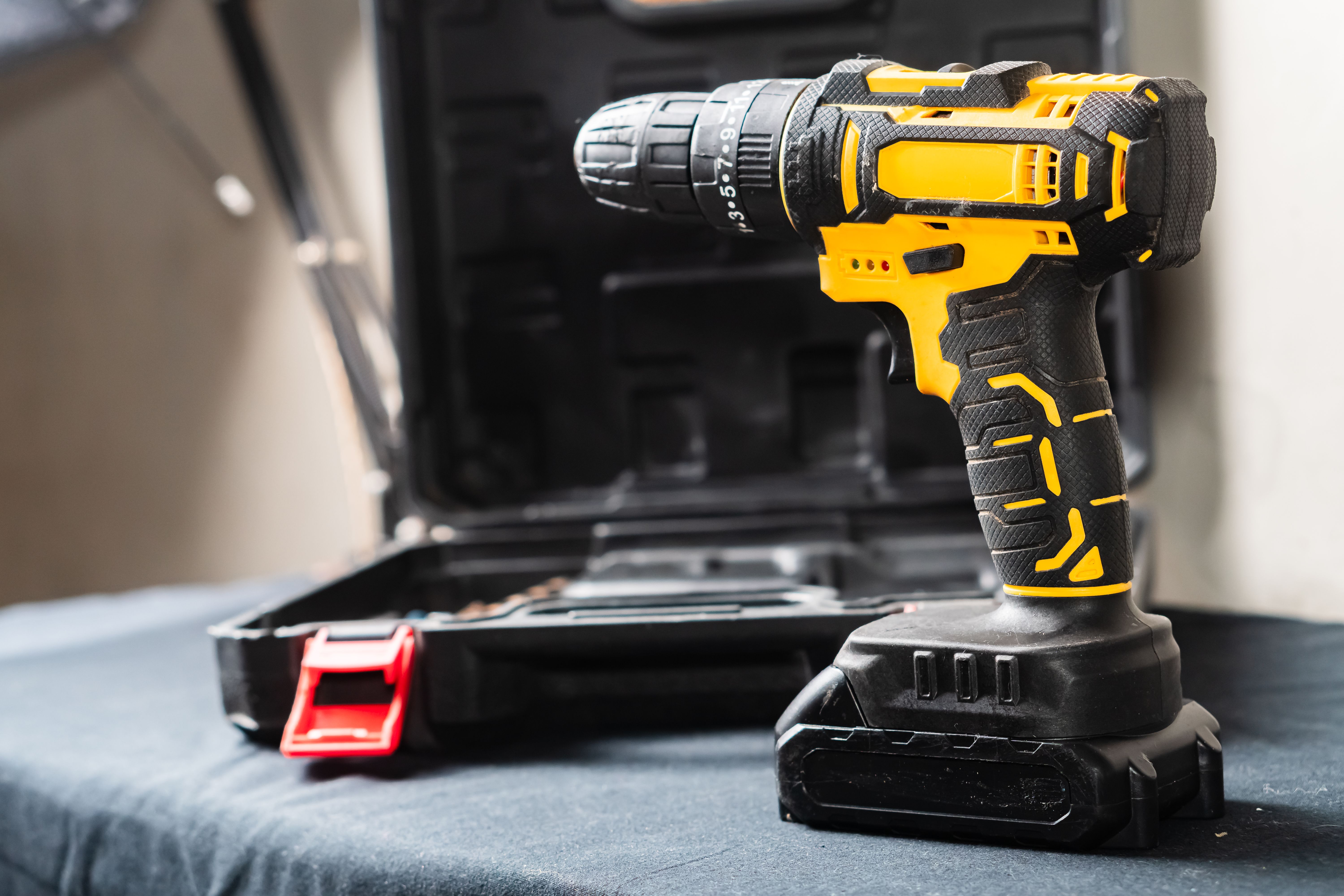 variable speed drill