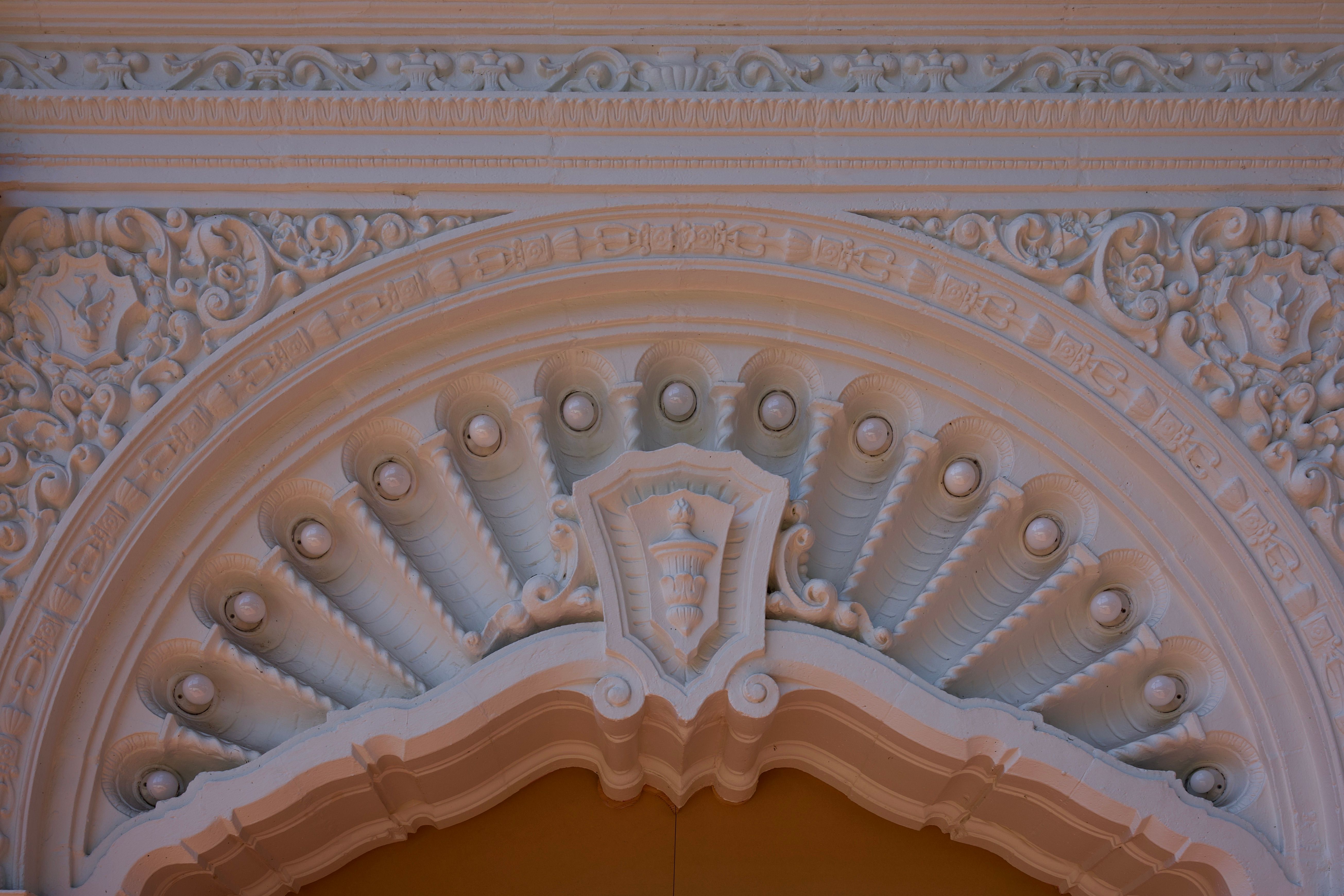 decorative molding