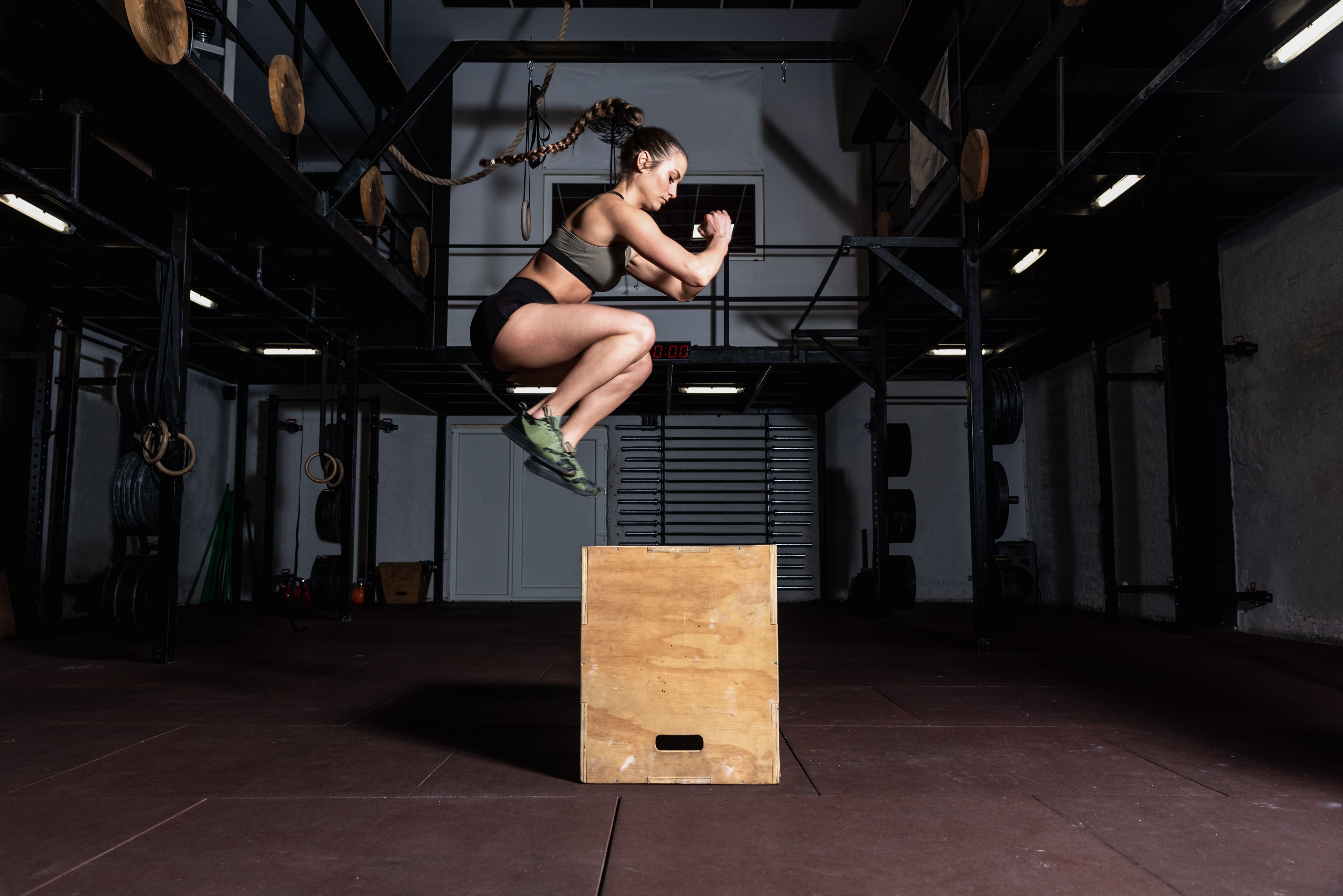 Mastering Box Jumps: Techniques and Benefits