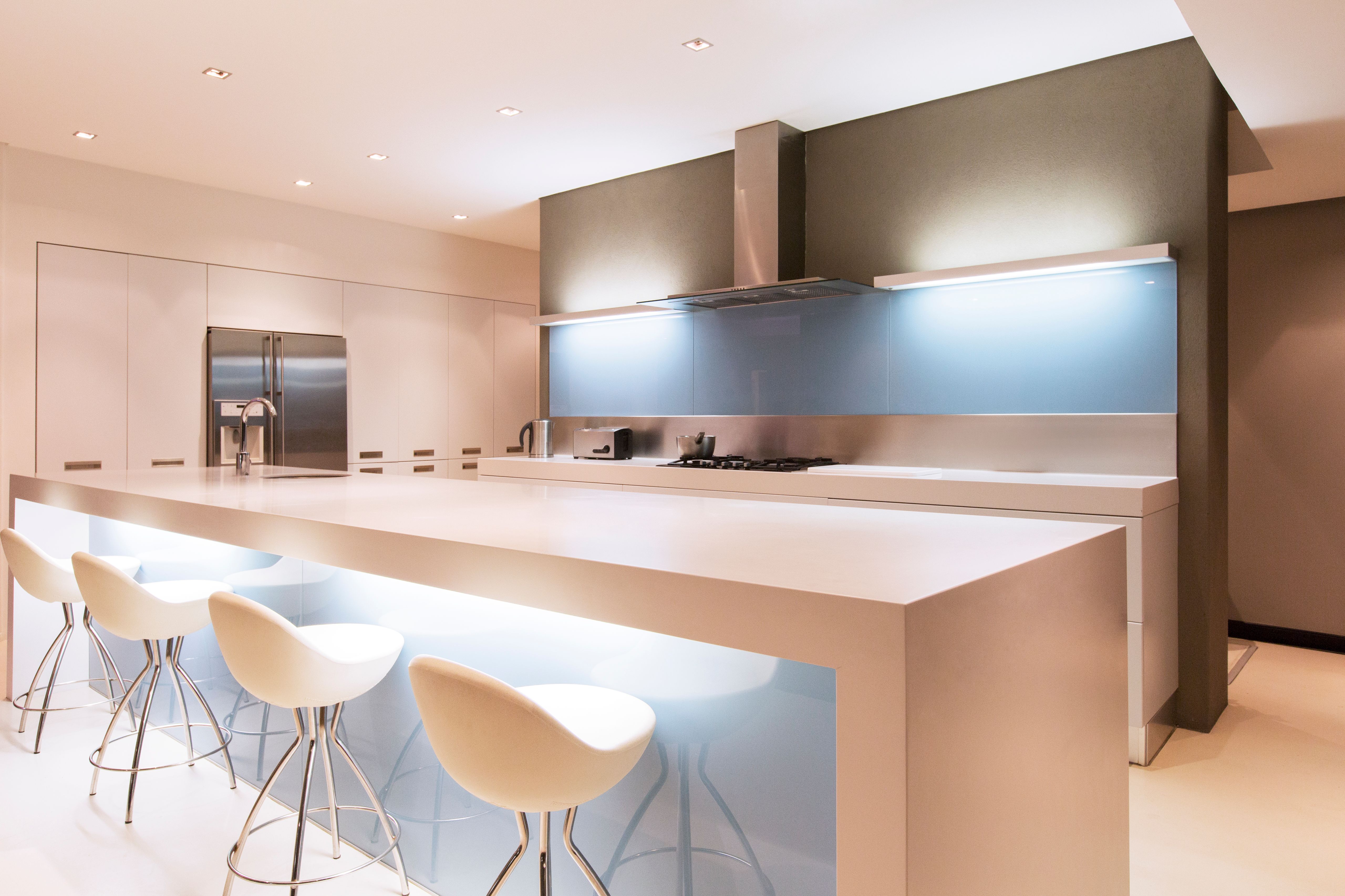 modern kitchen lighting