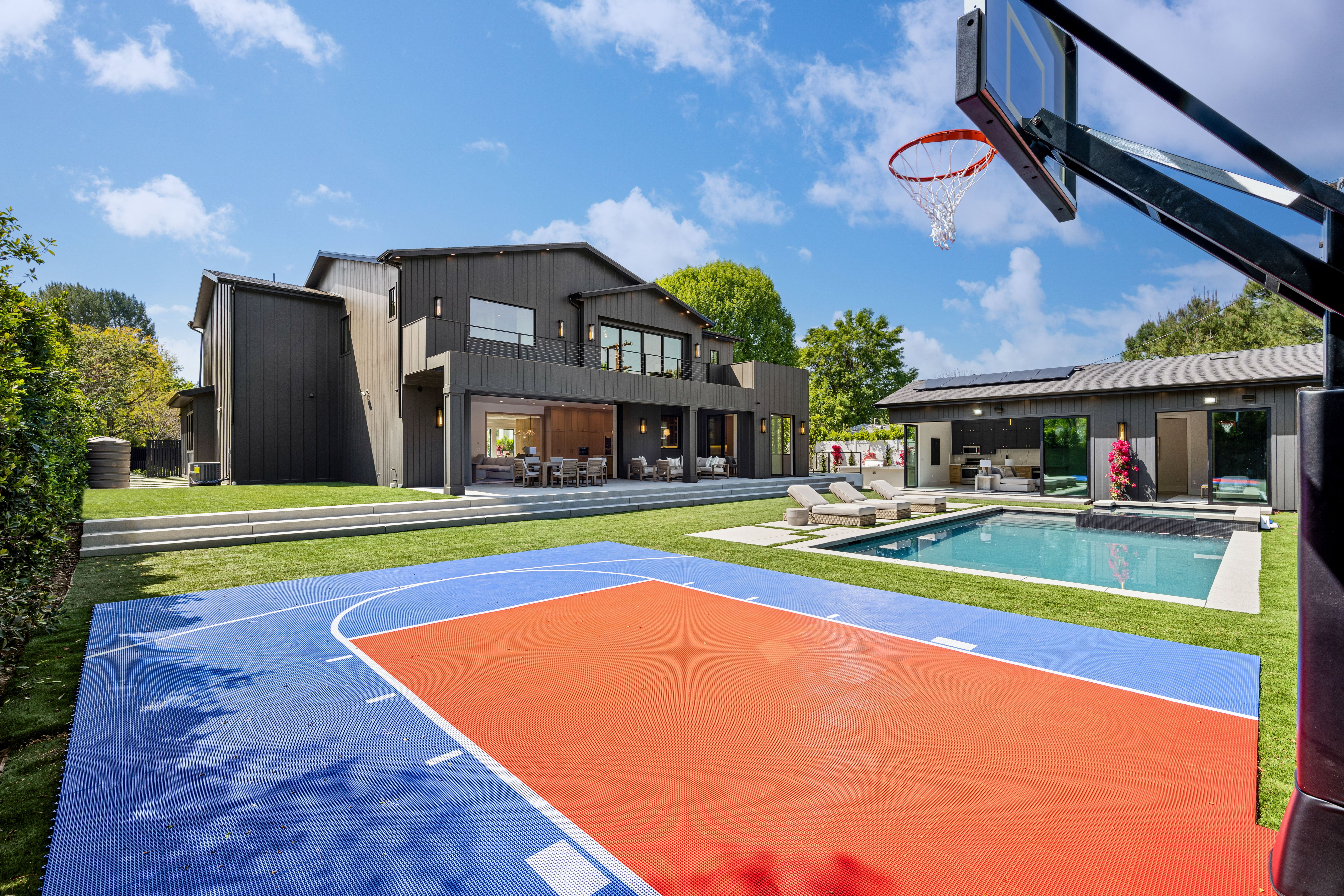 backyard basketball court