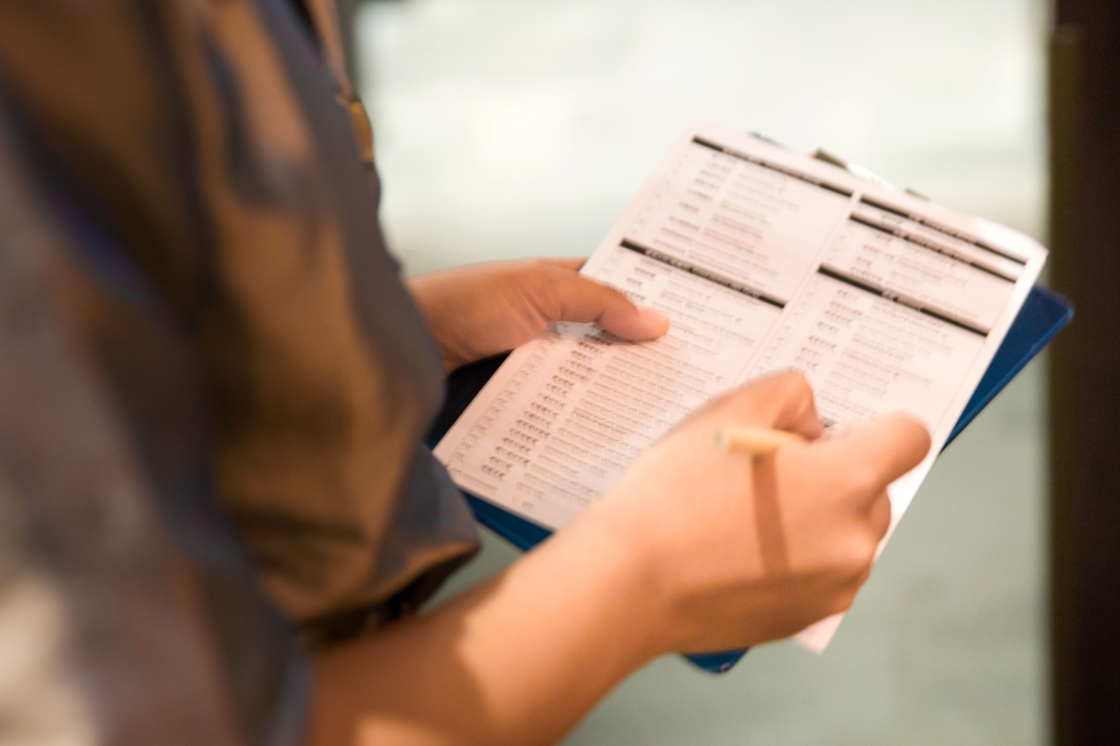 sports card checklist