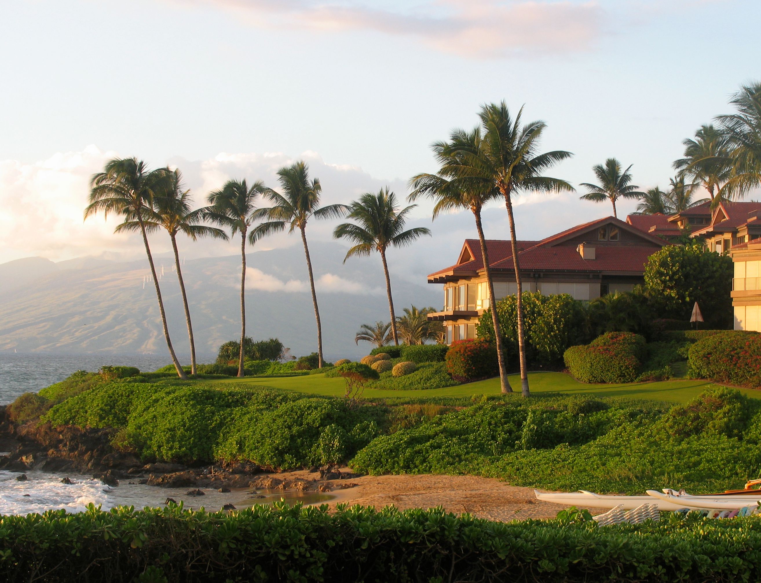 hawaiian beach