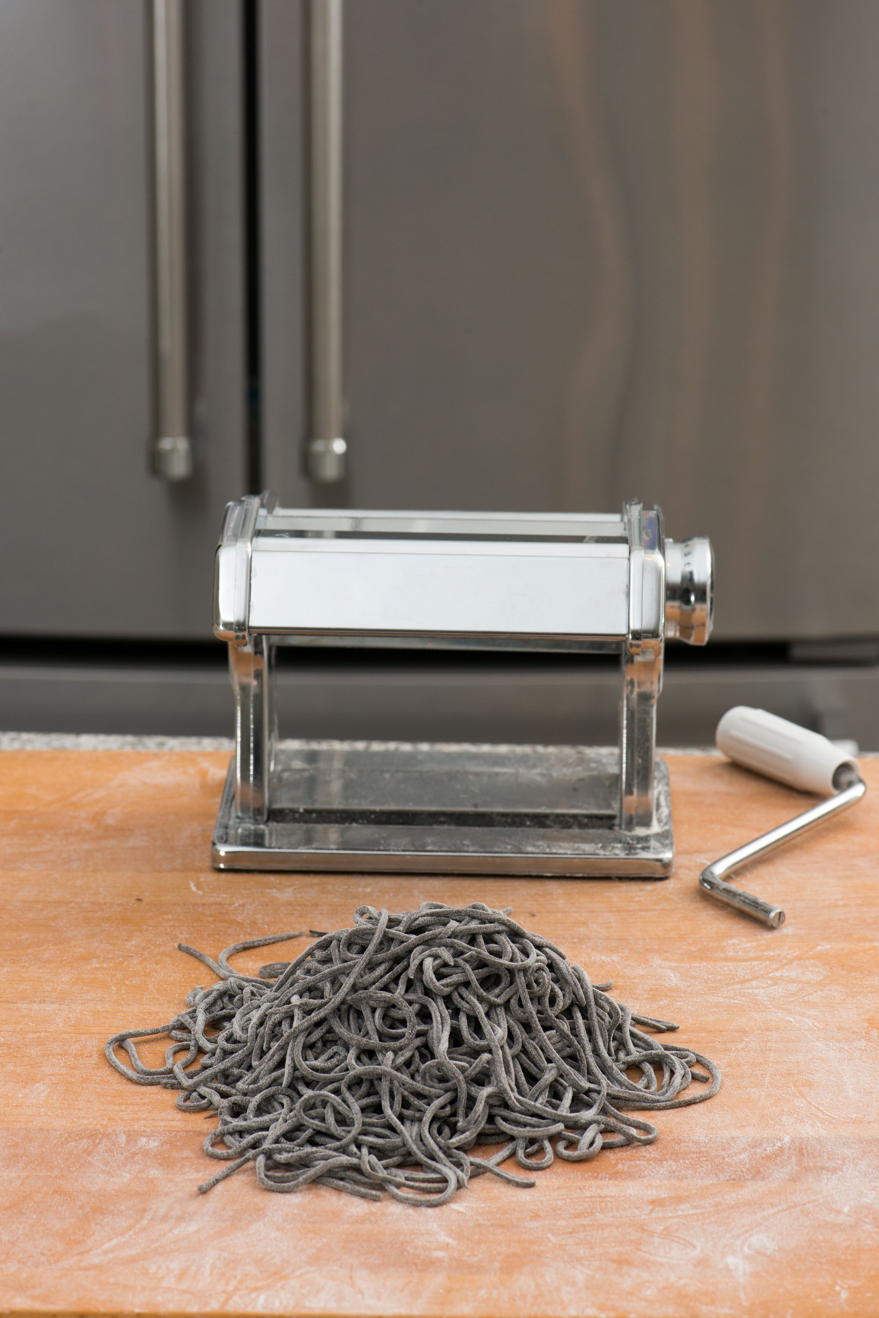 stainless steel pasta machine