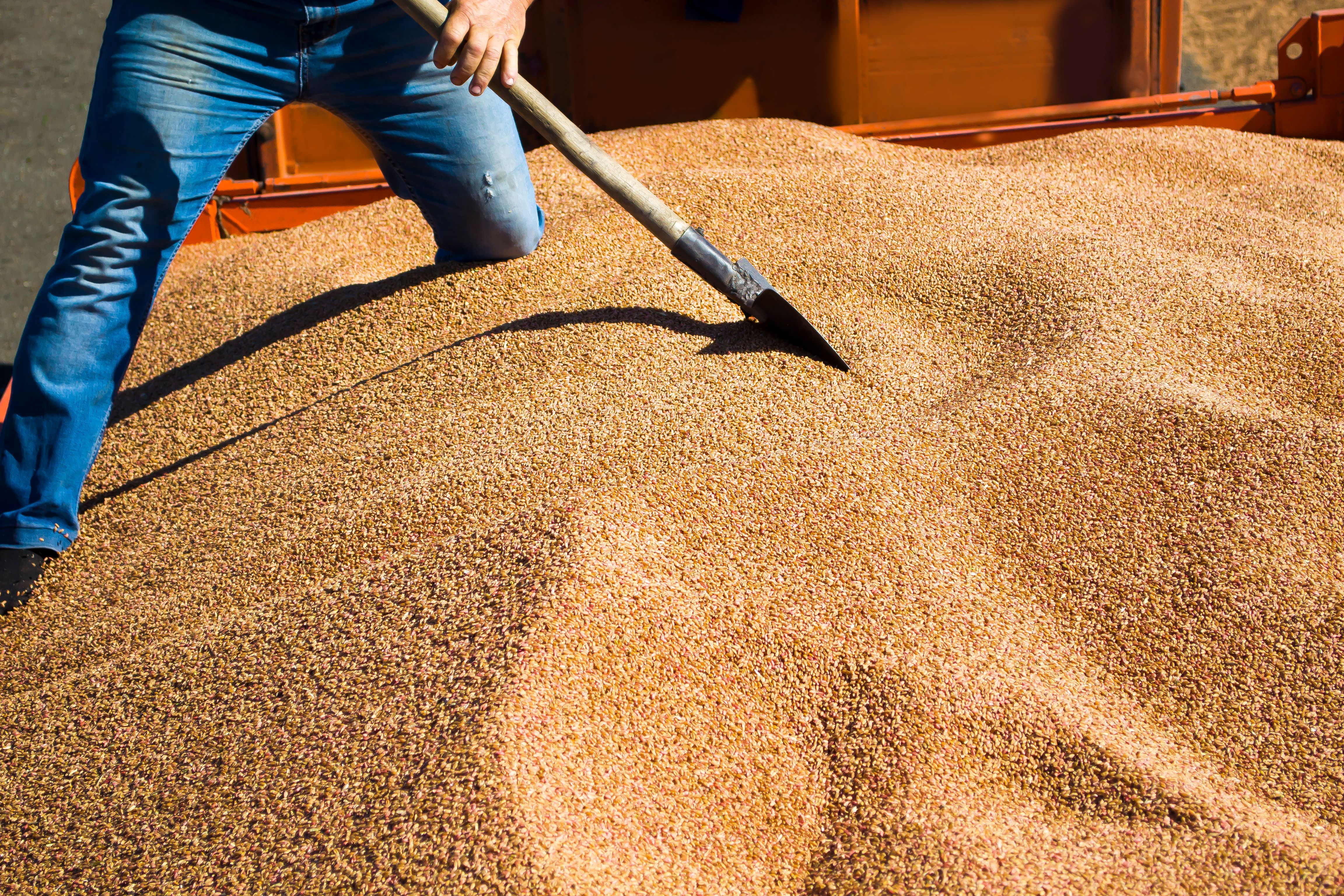 loading trailer evenly