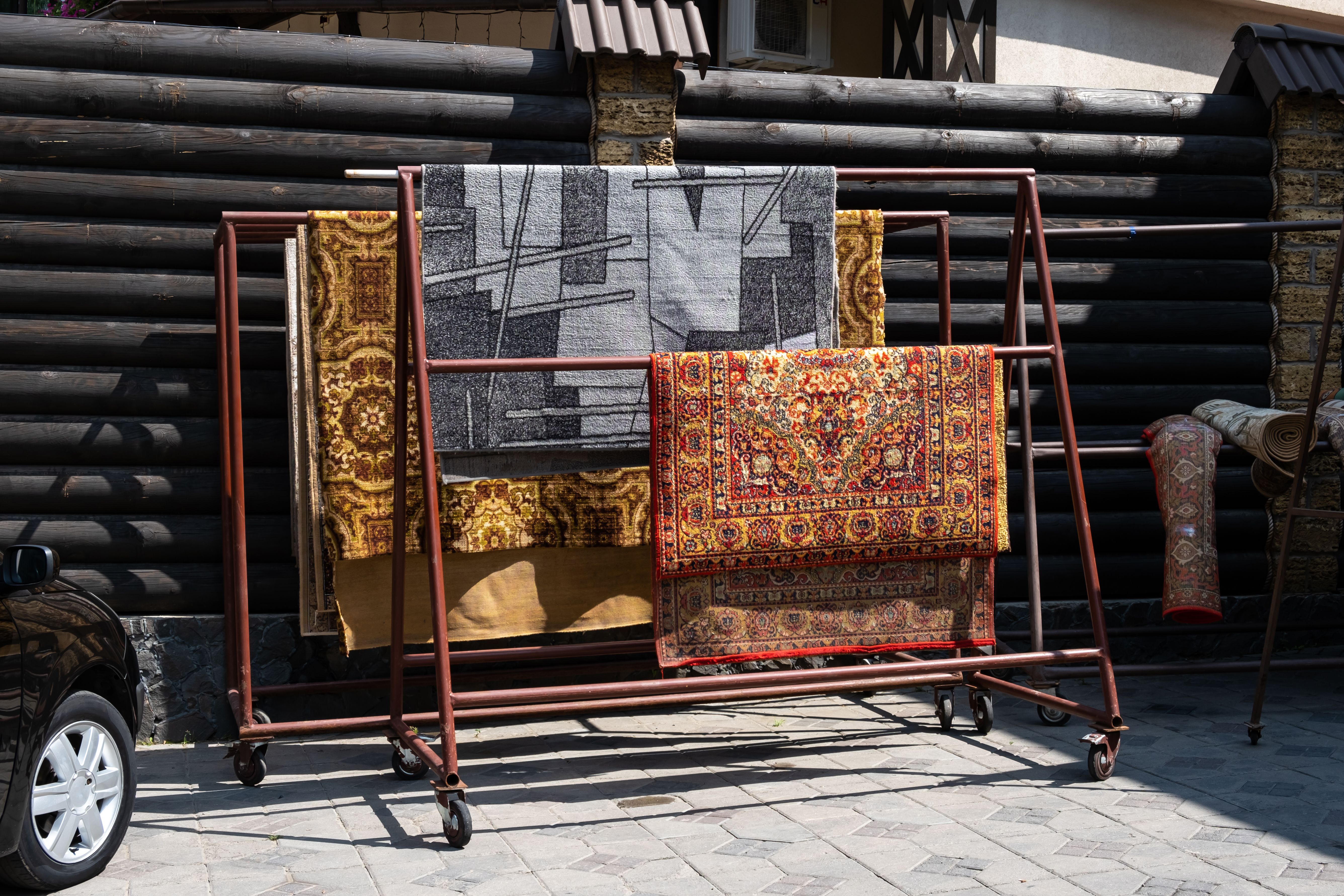 storing outdoor rug