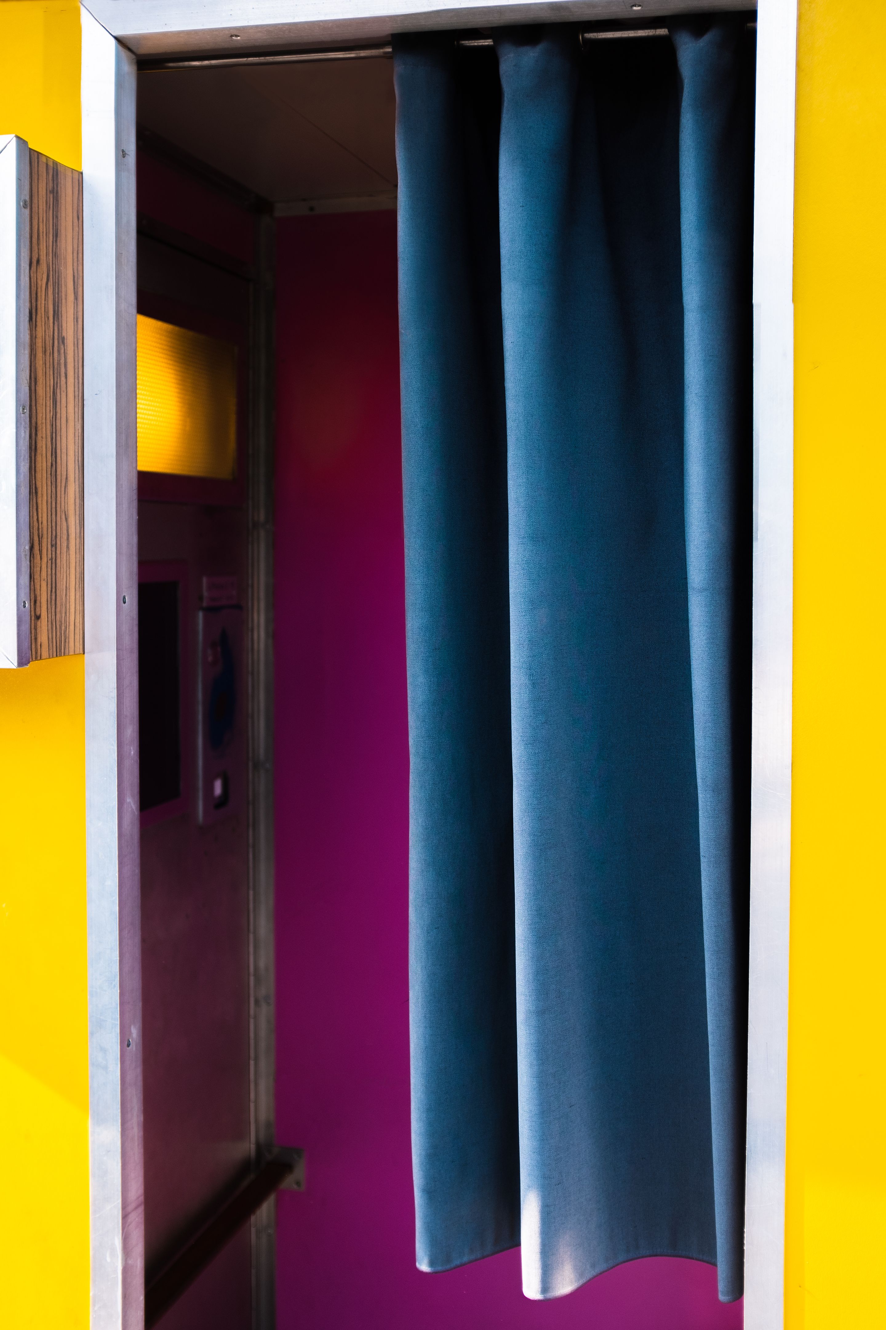 photo booth souvenirs