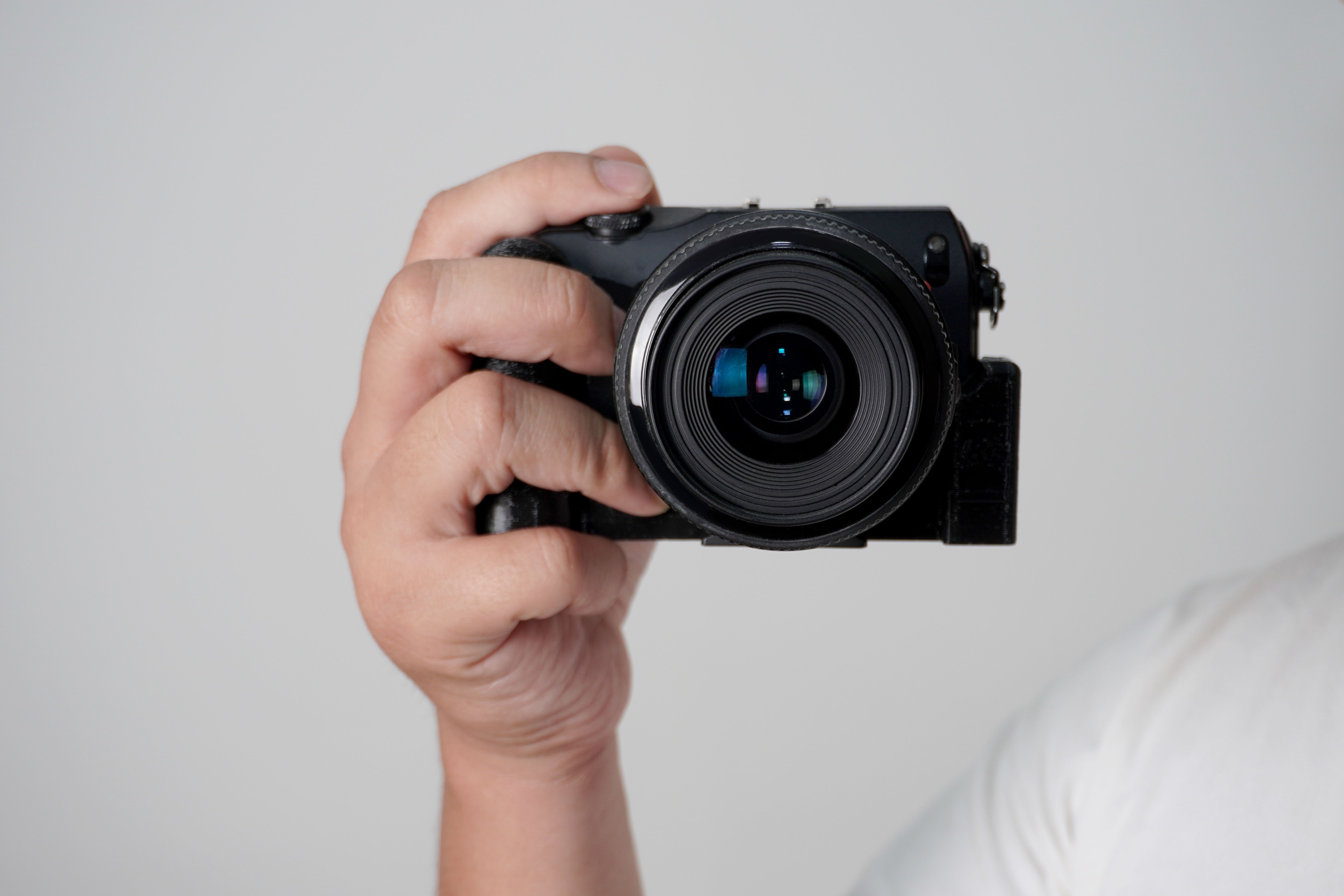 mirrorless DSLR camera