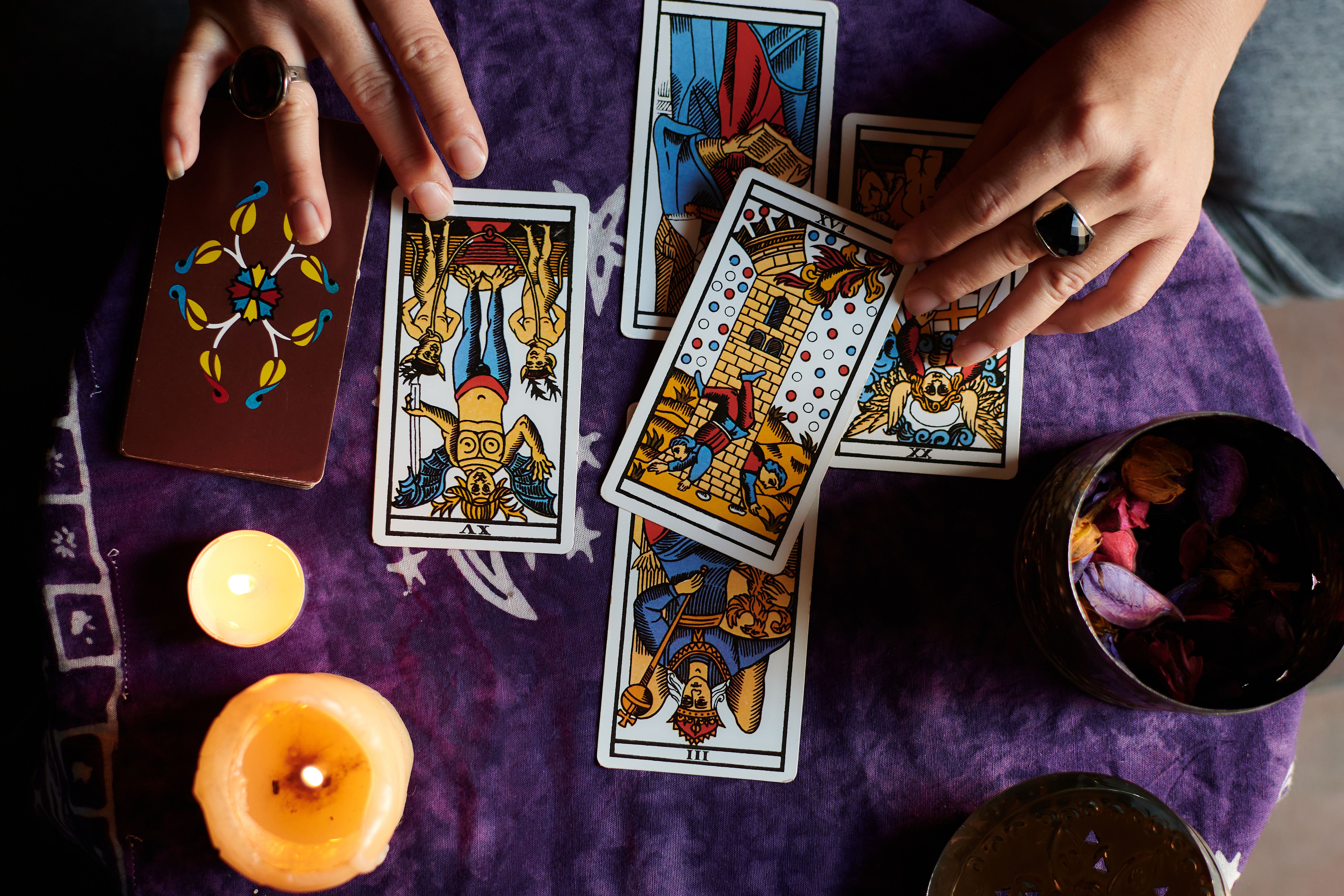 tarot cards reading