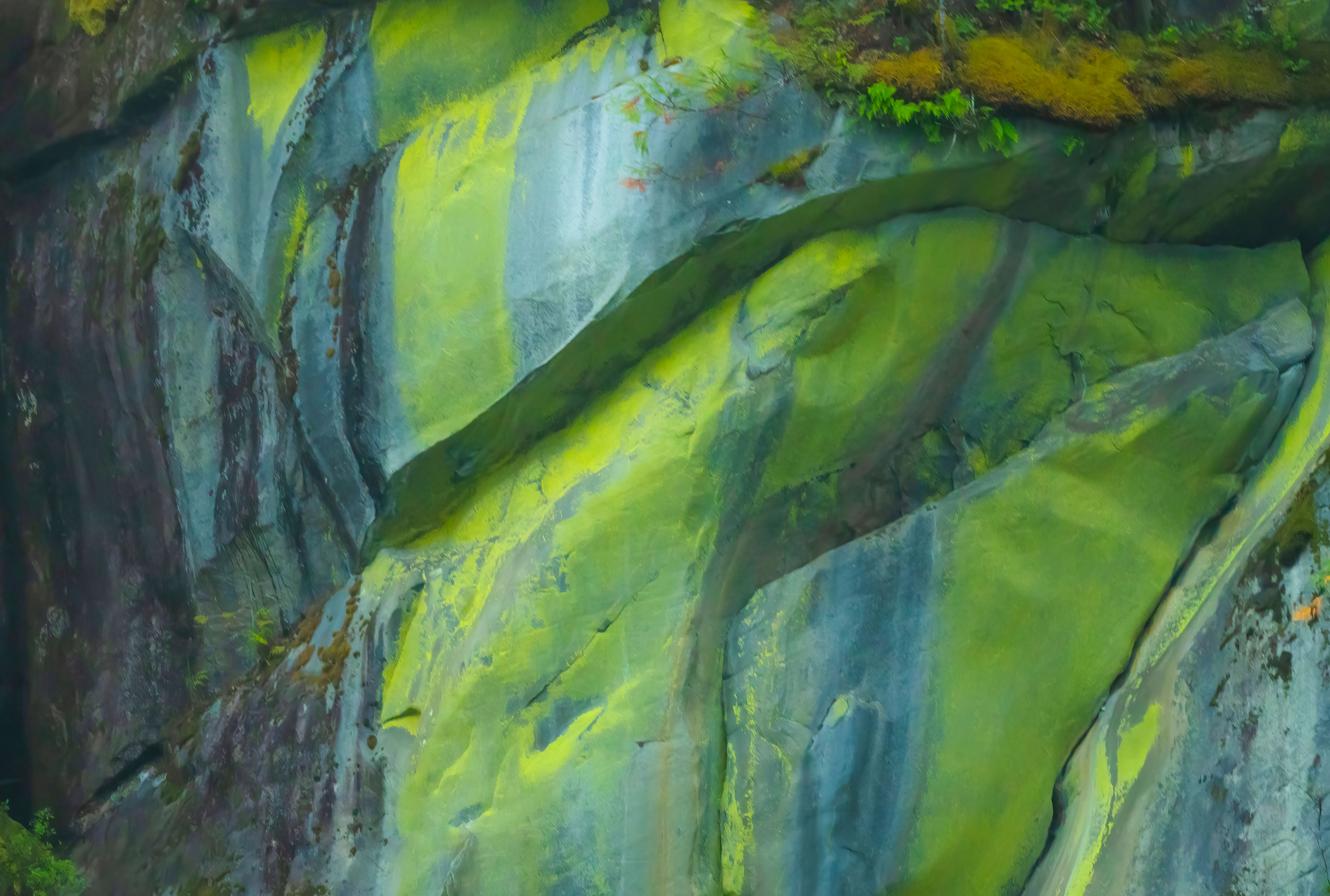 strata complex painting