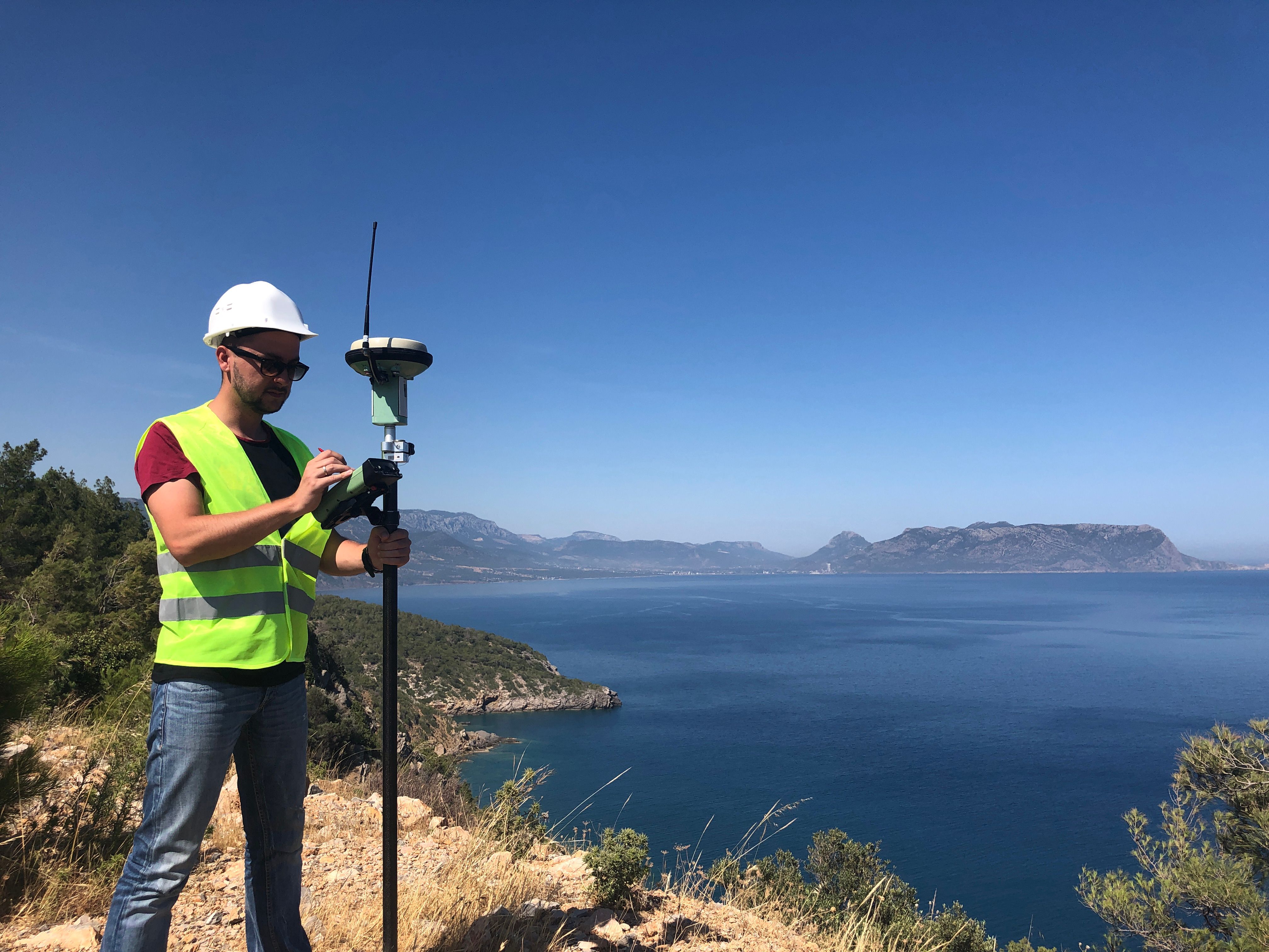 marine surveyor