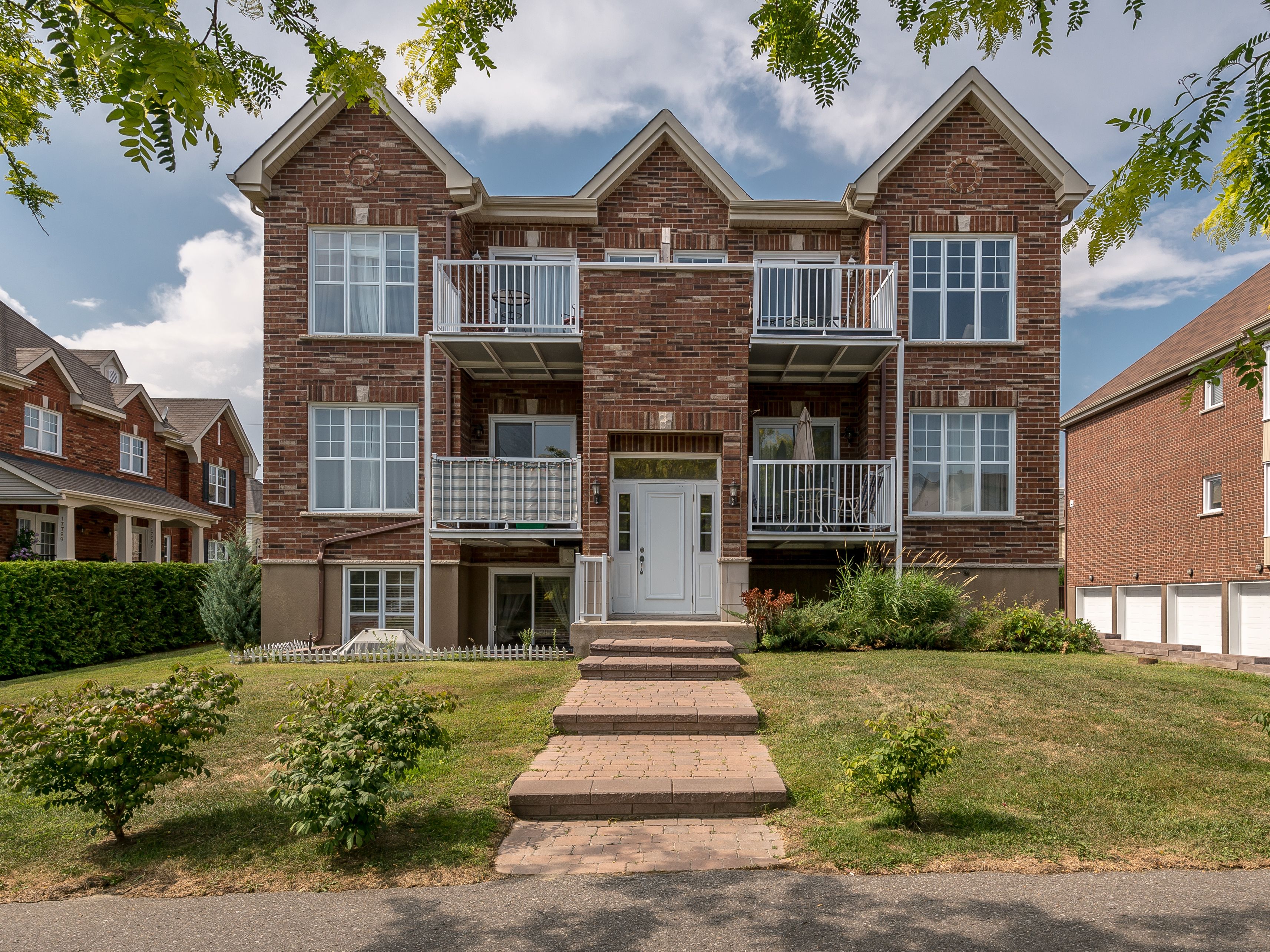 real estate St Eustache