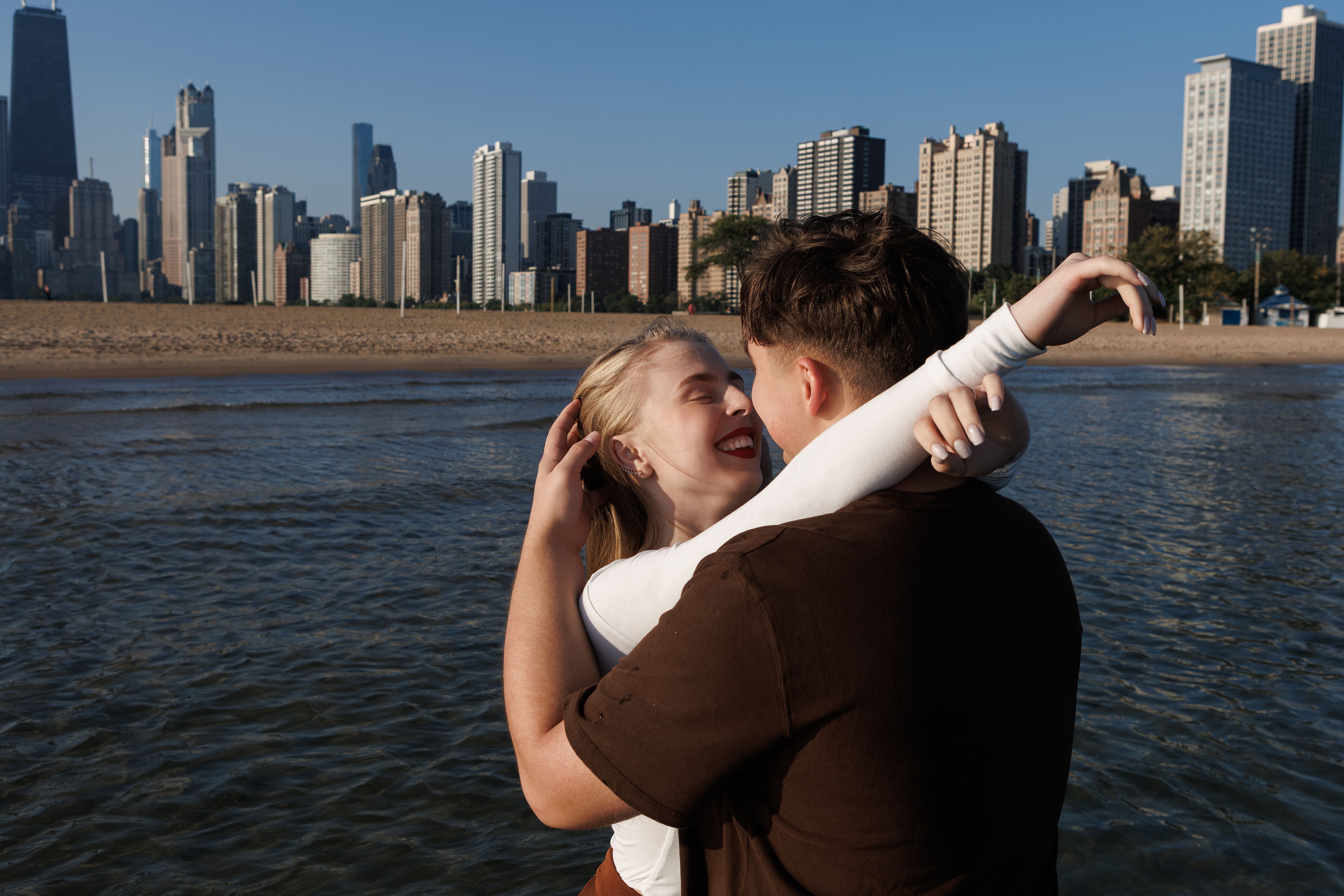 happy couple Chicago