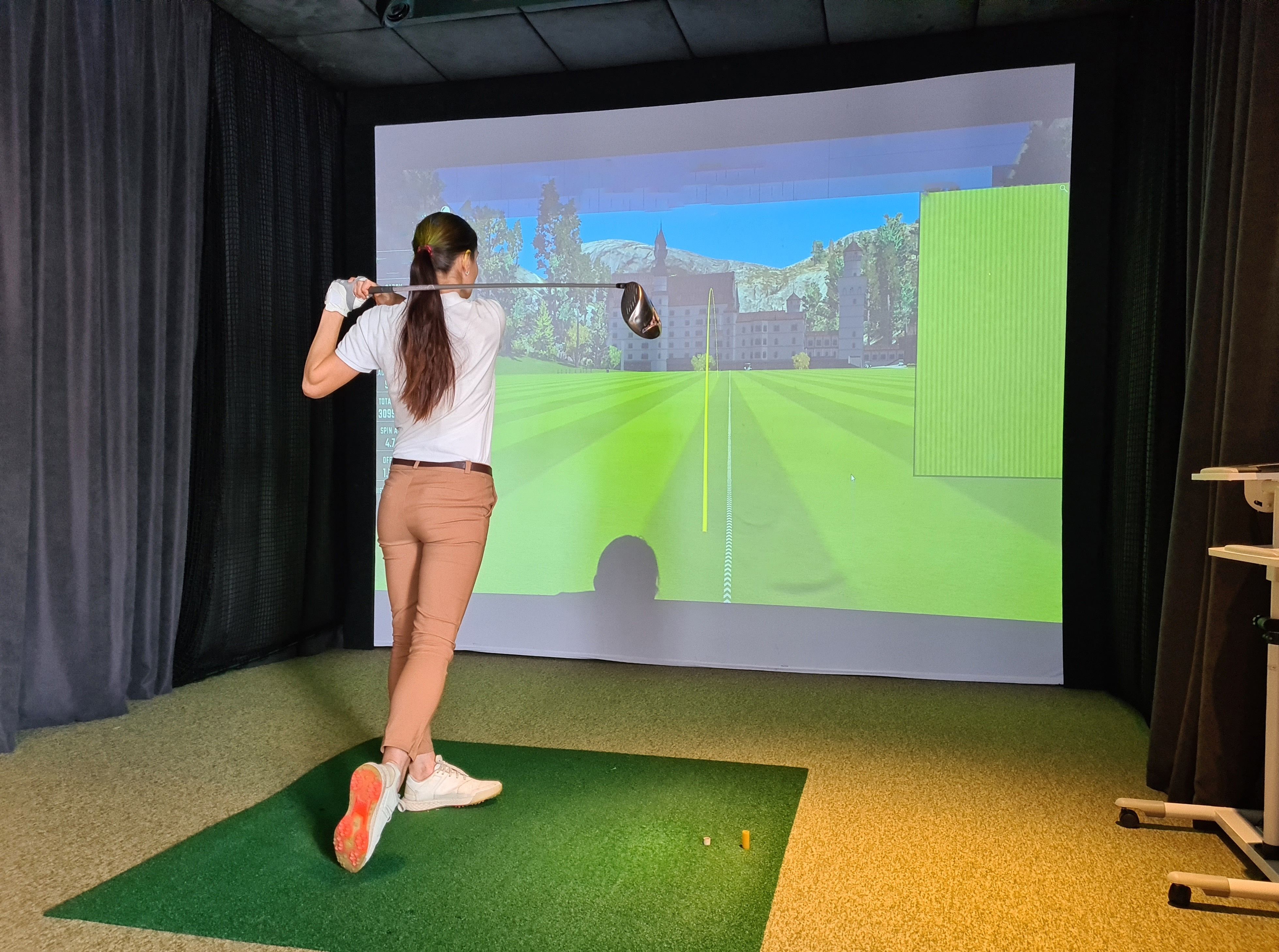 golf simulator