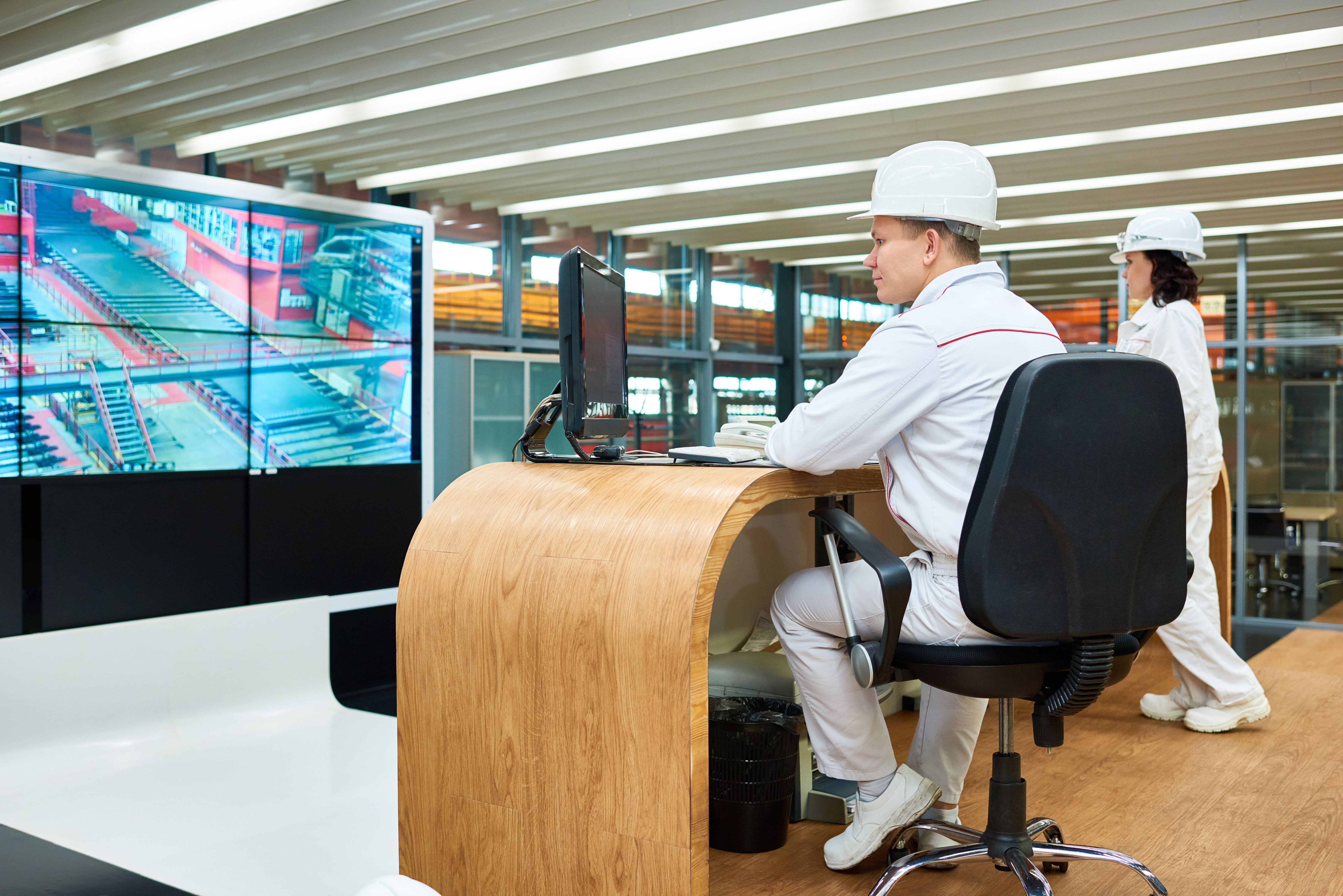 customs broker office