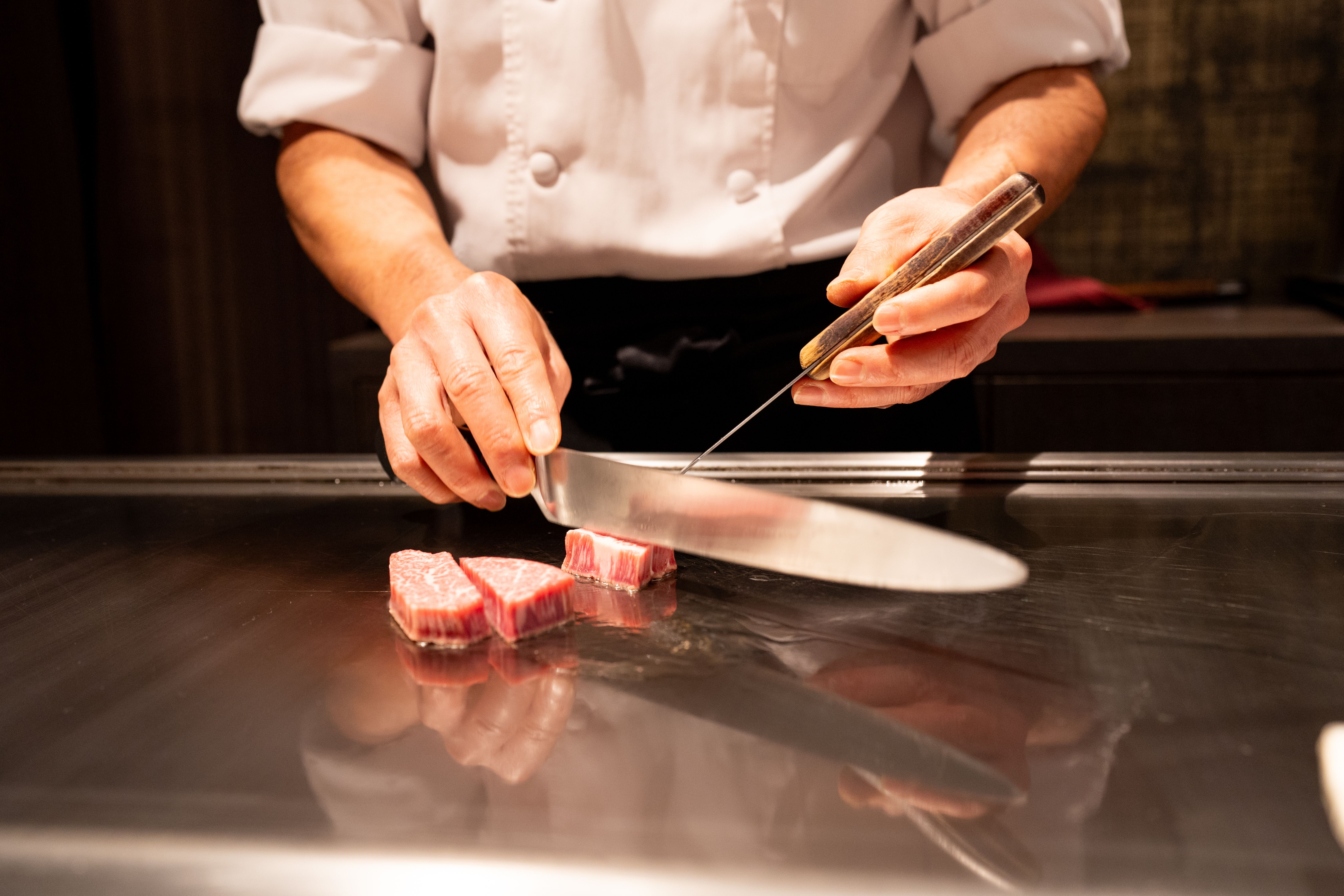 chef cooking wagyu