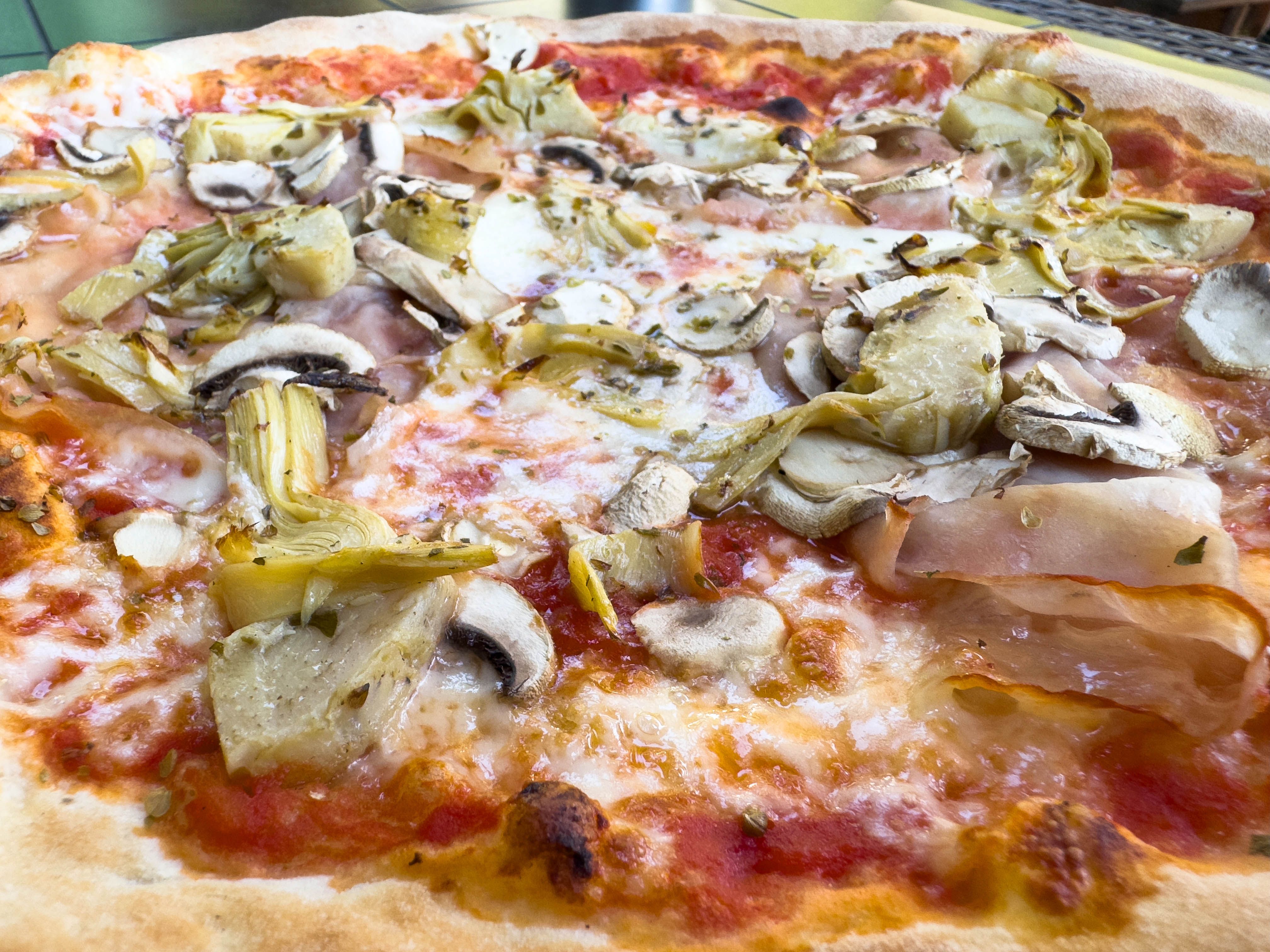 local ingredients pizza