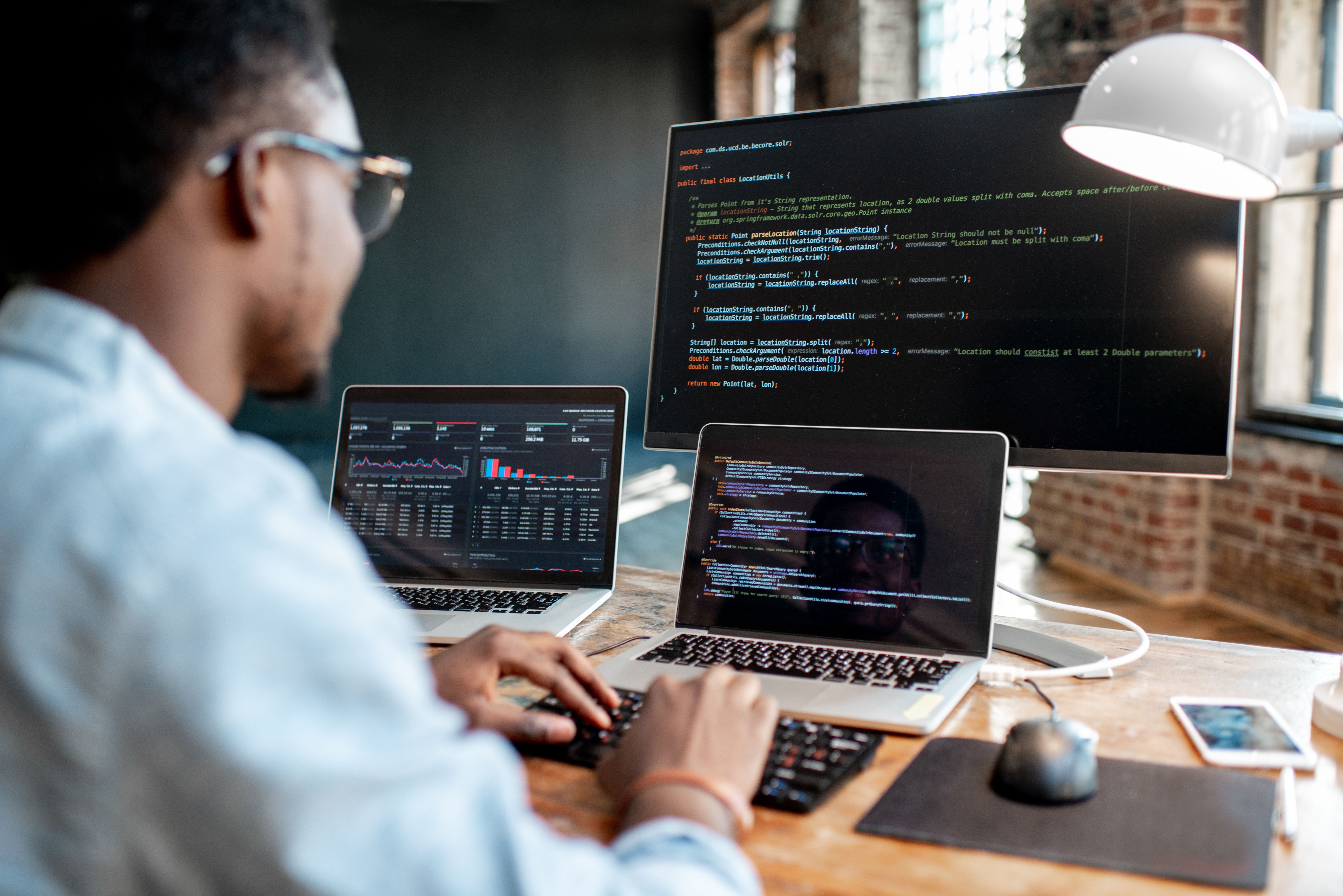 developer coding