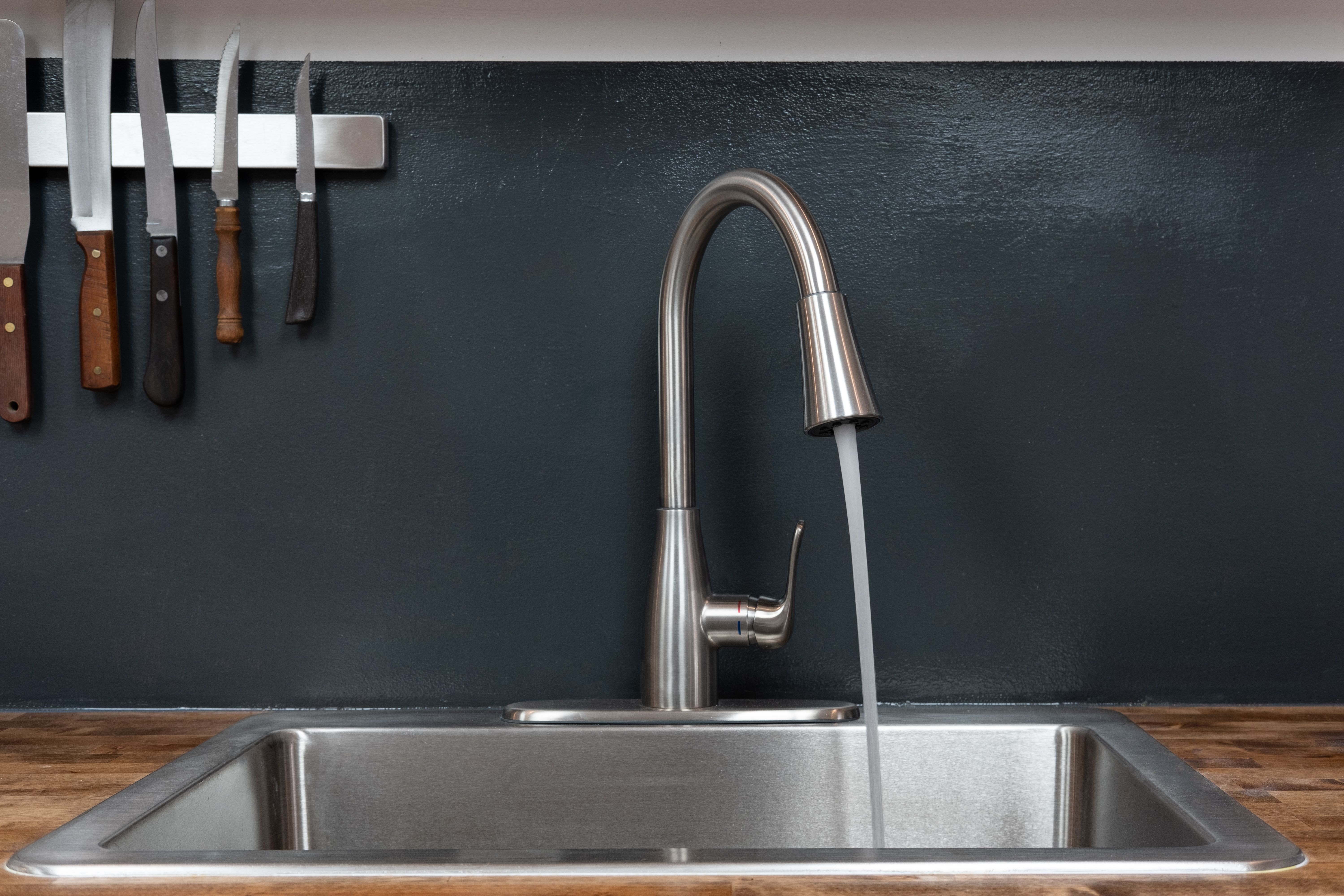 kitchen faucet