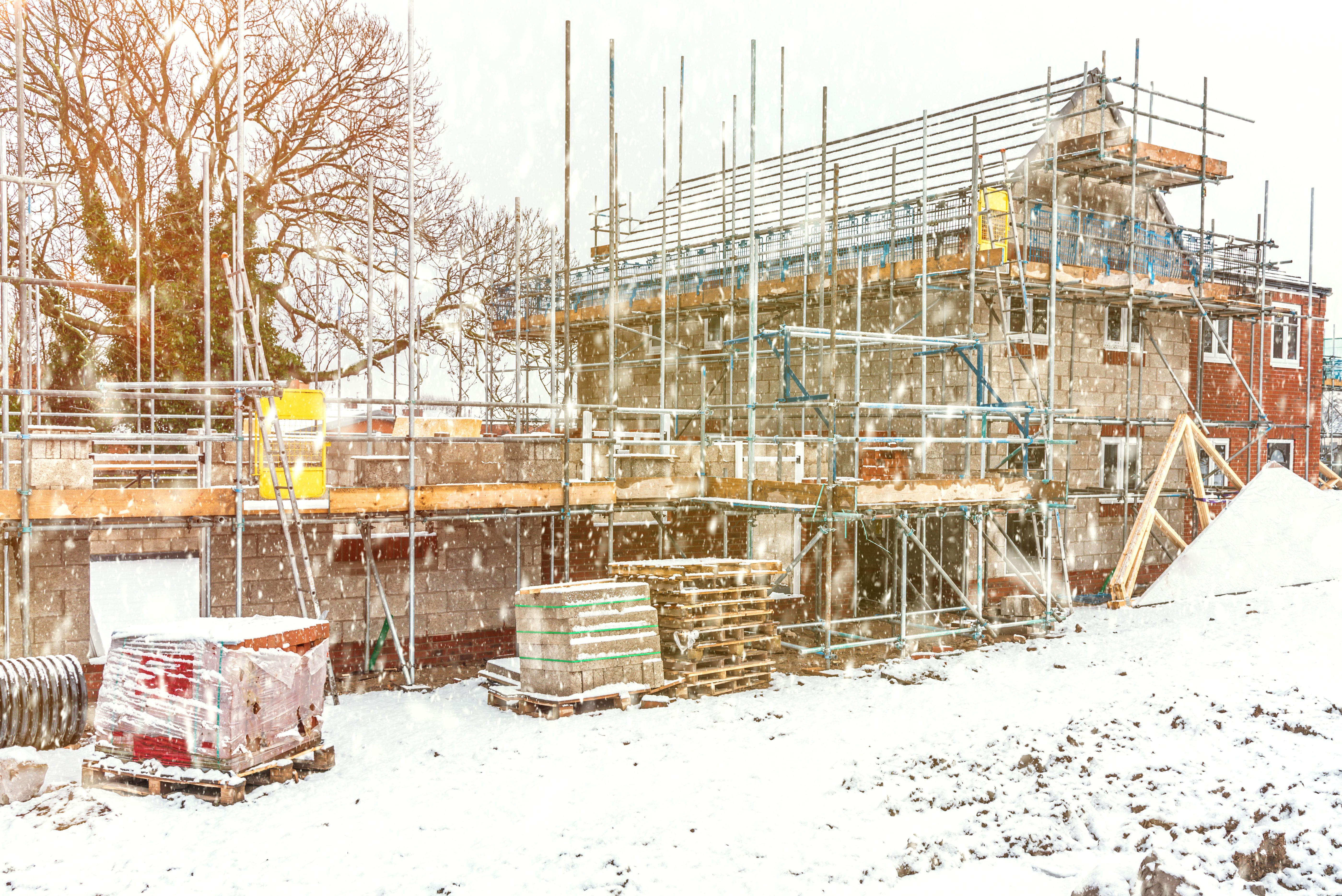 scaffolding winter