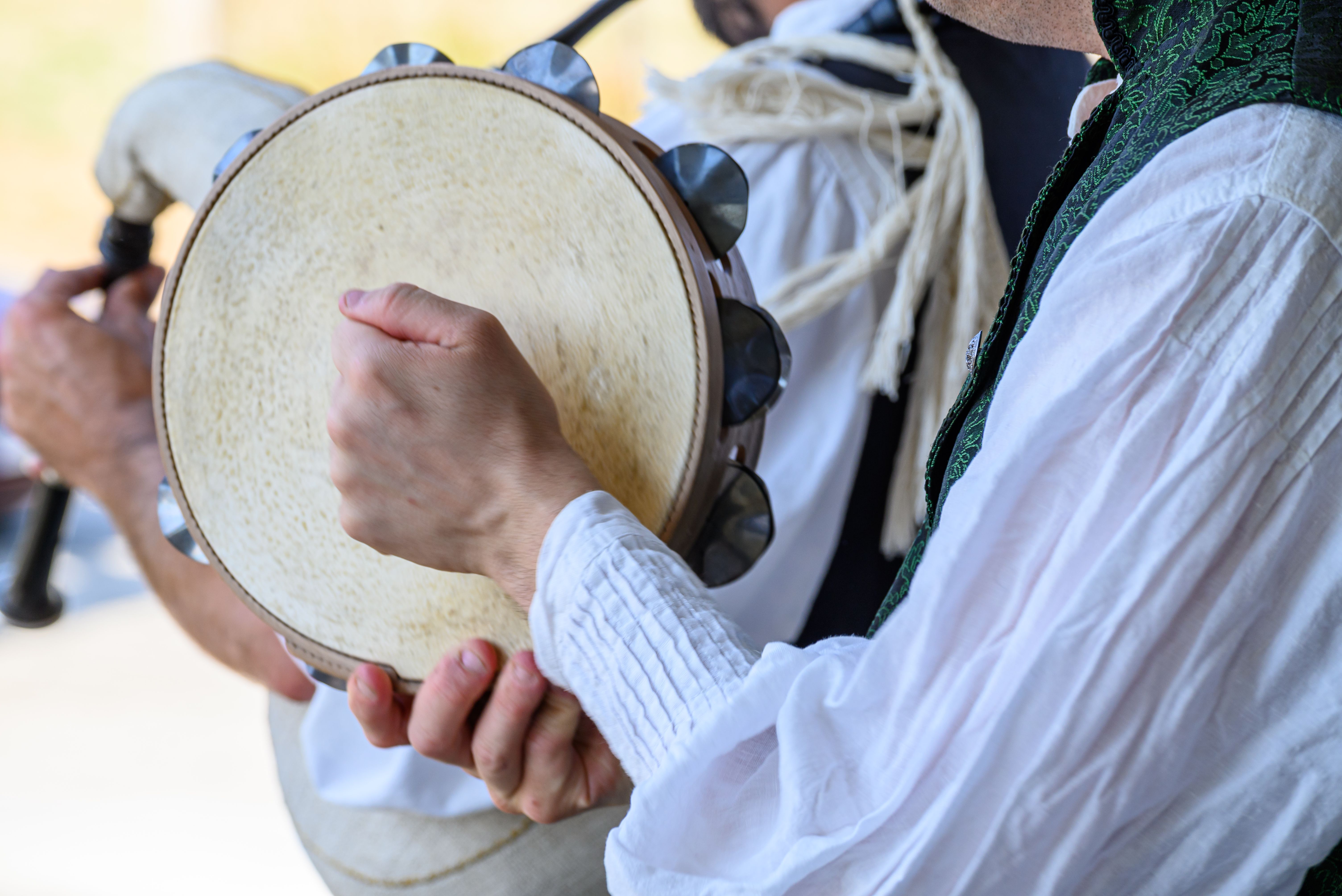 traditional israeli music