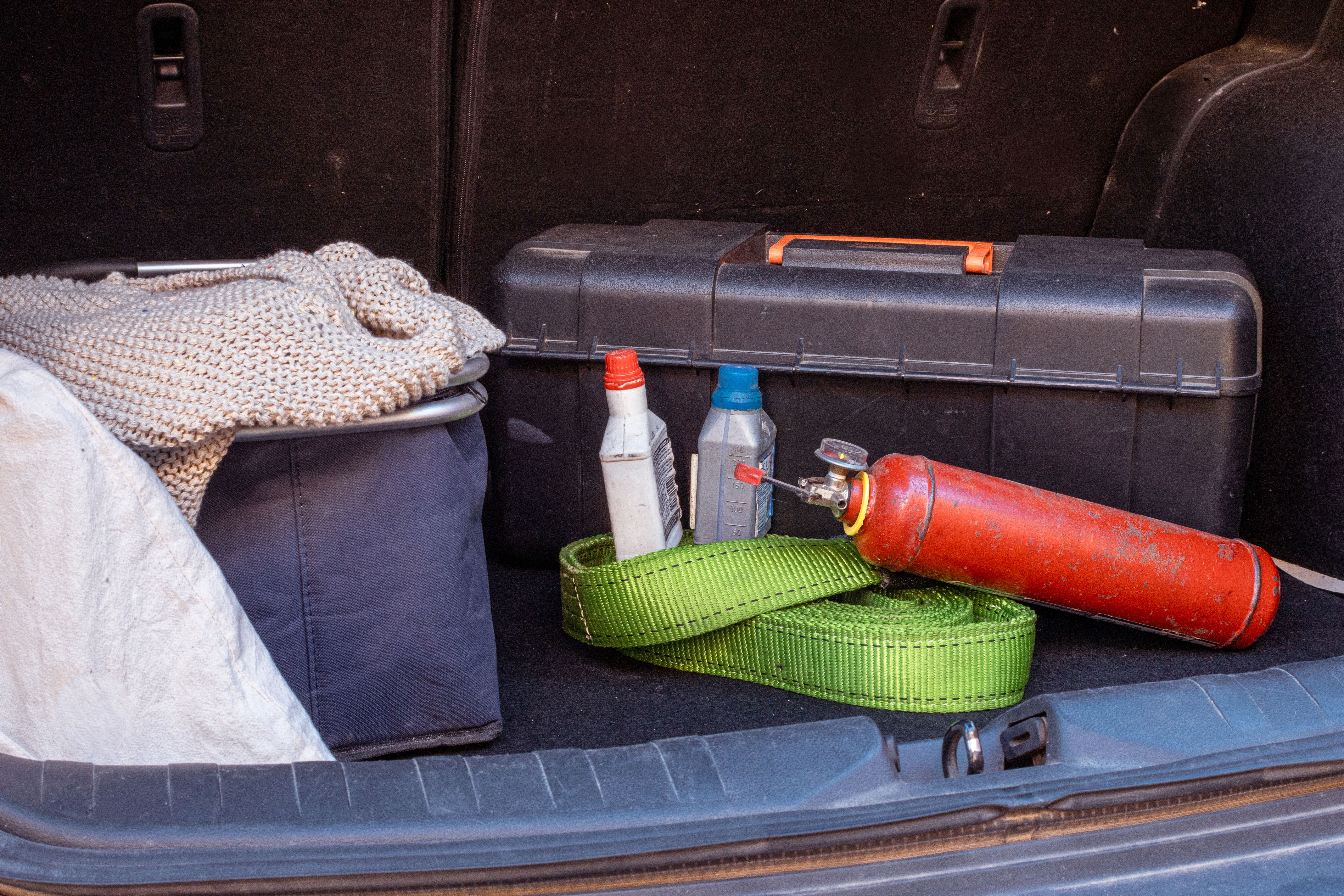 car emergency kit
