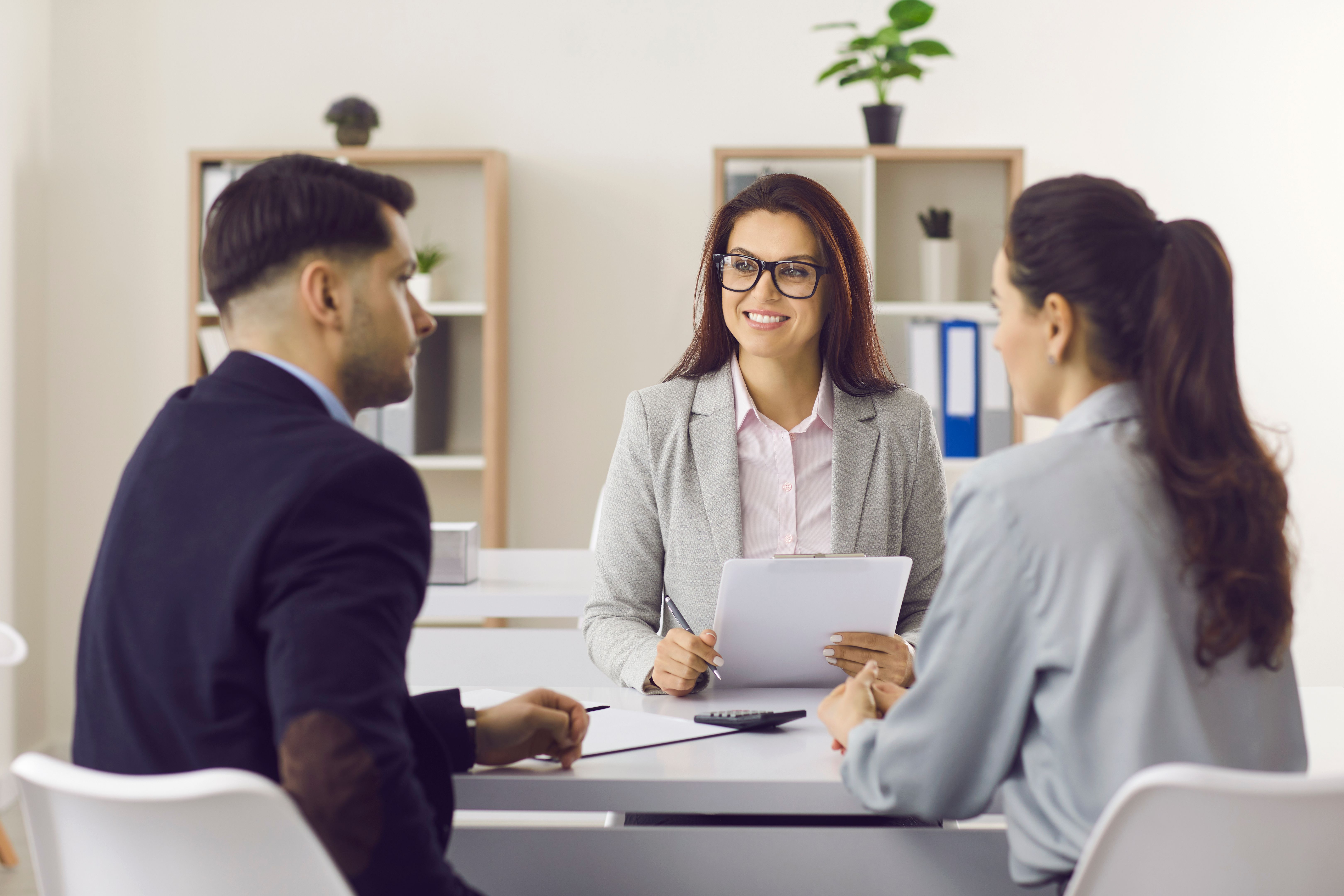 mortgage broker meeting