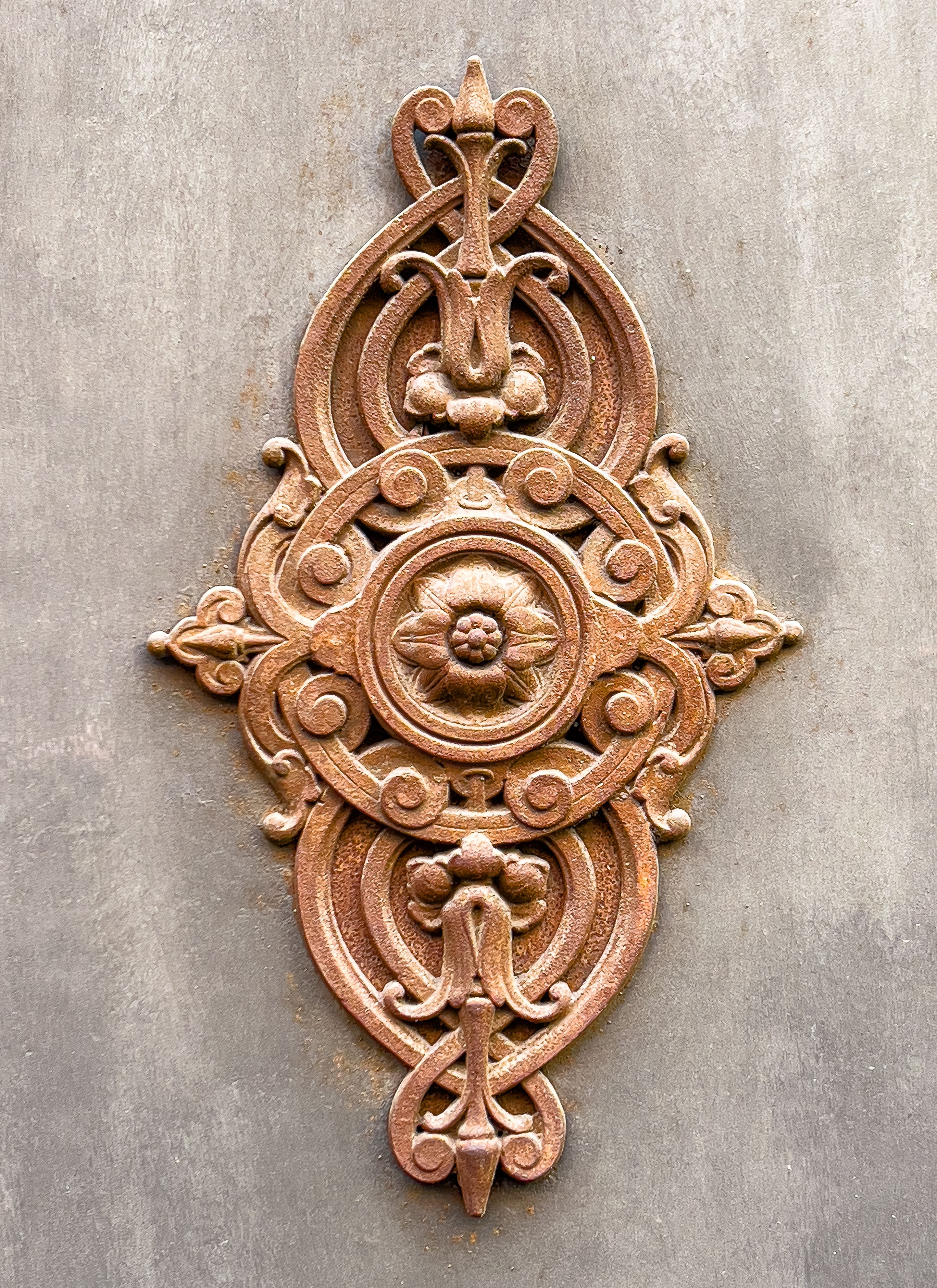 textured decor elements