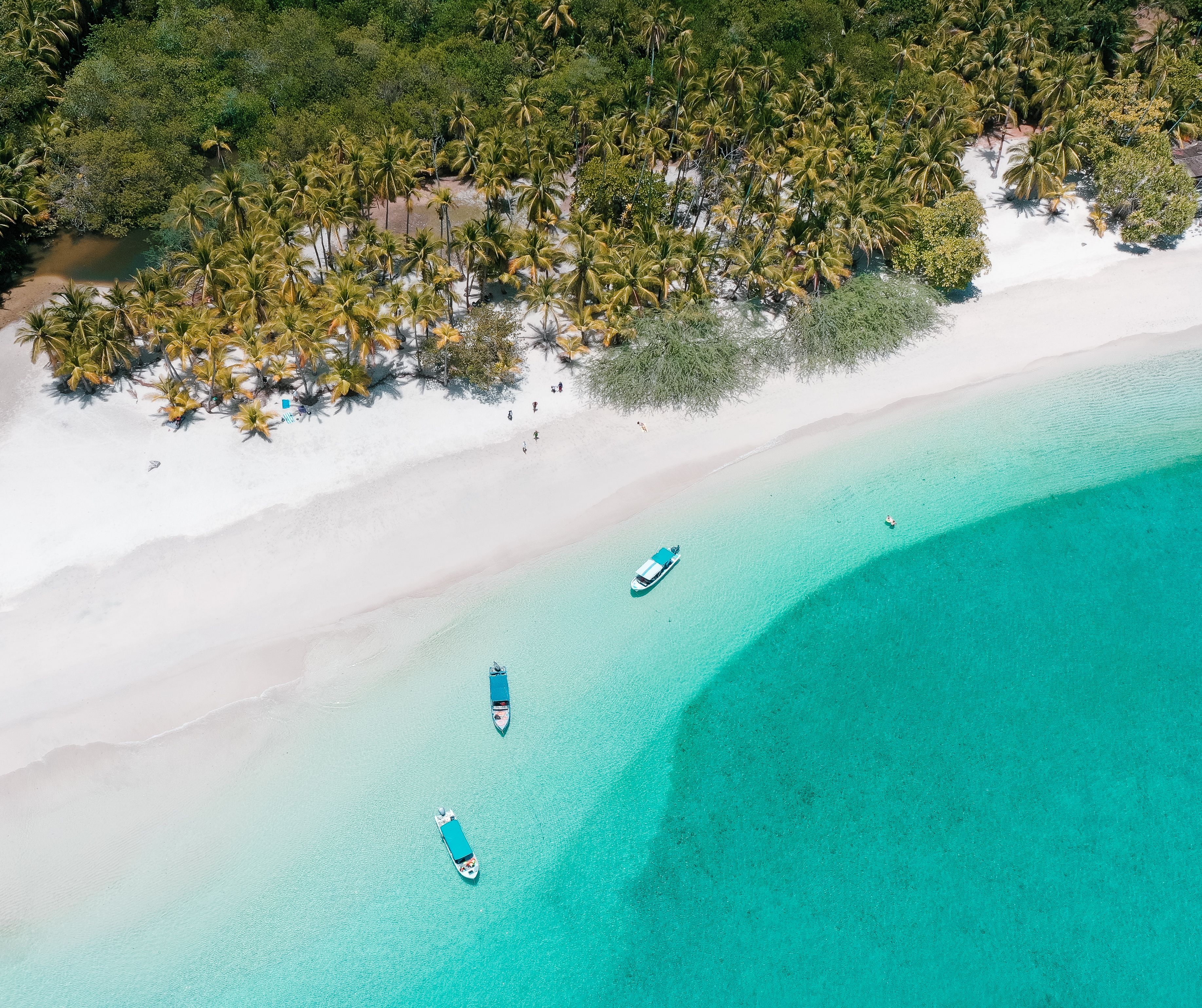 Beach in Coiba Nationalpark in Panama