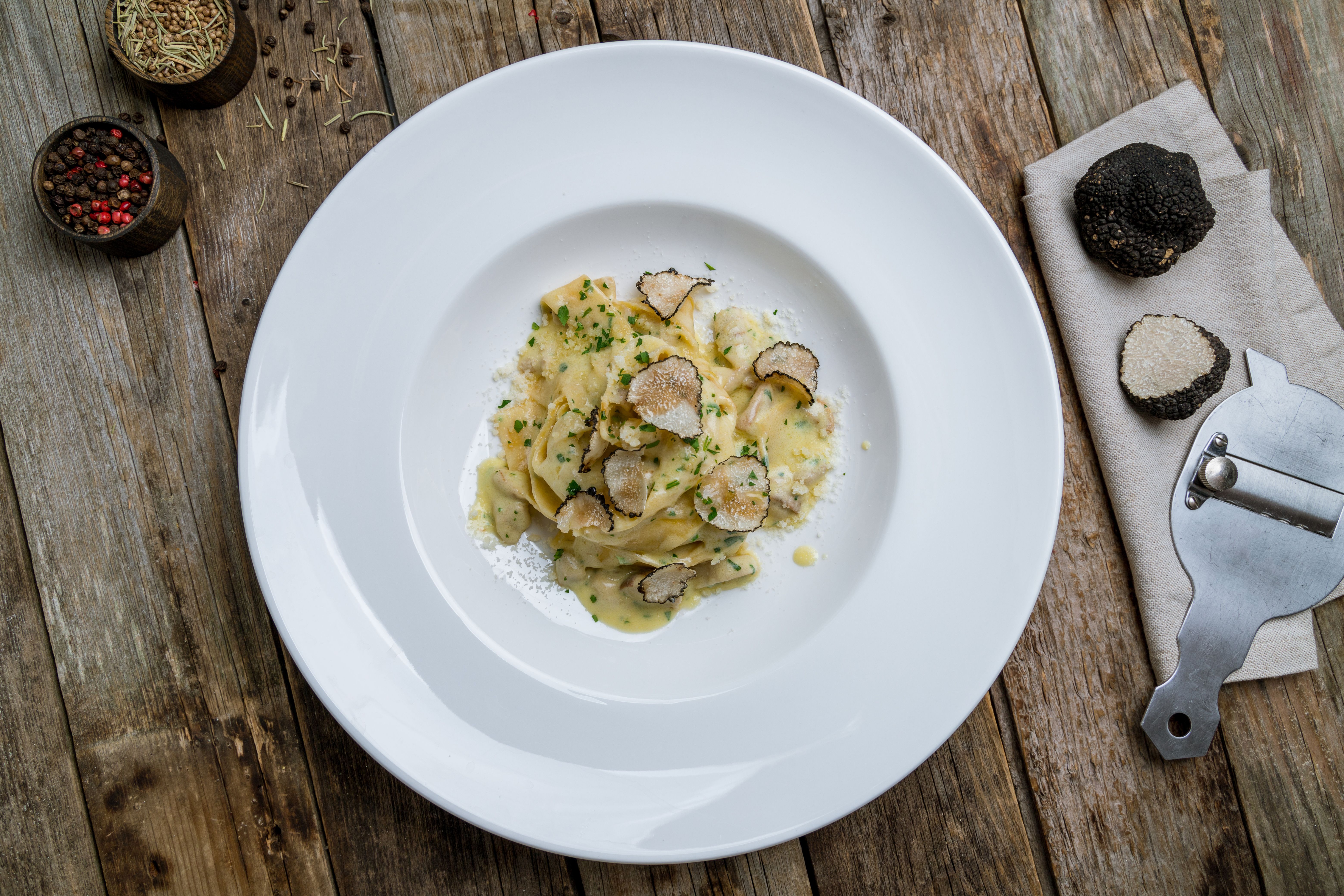 porcini mushrooms truffles