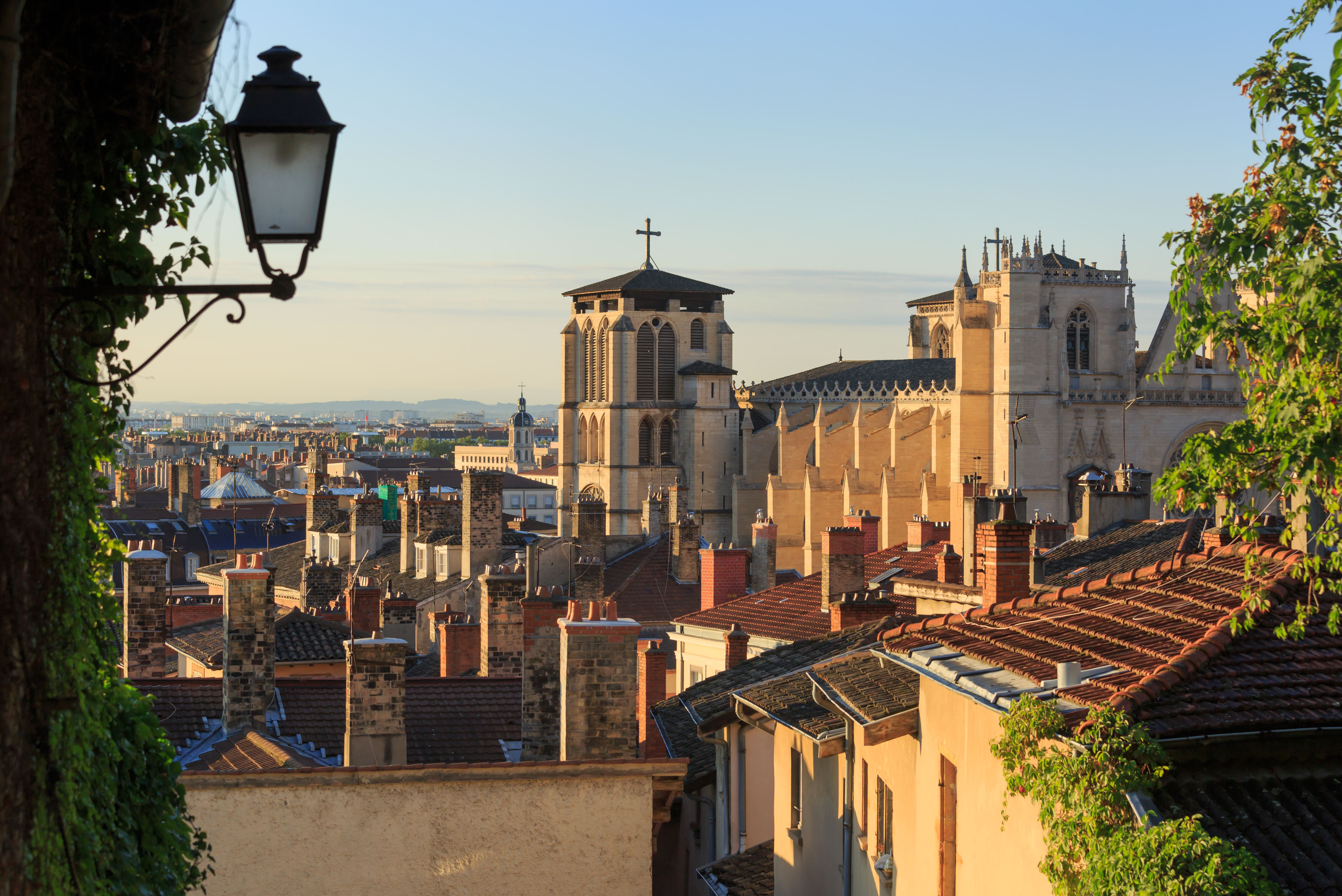 vieux lyon streets