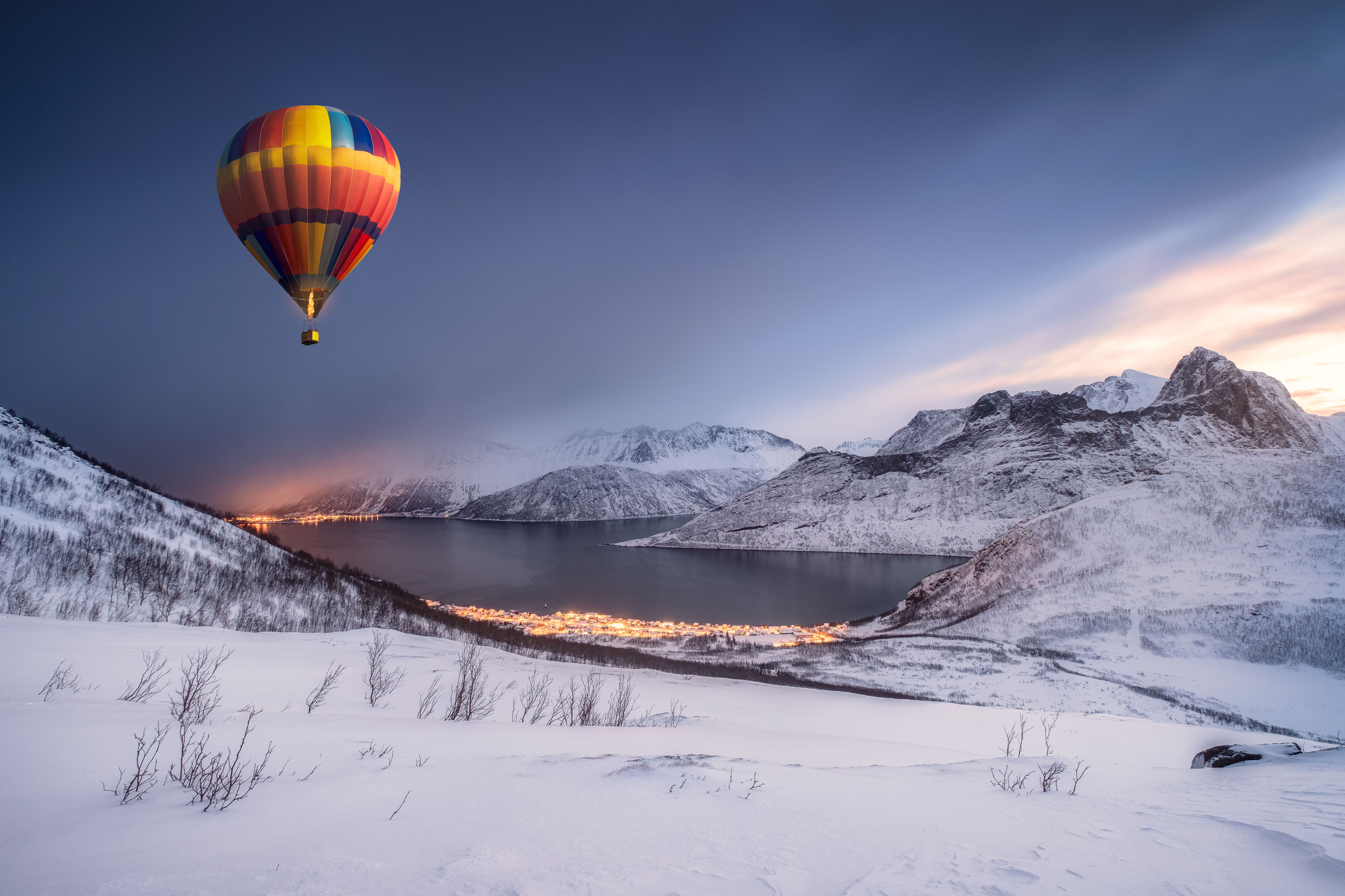 winter balloons