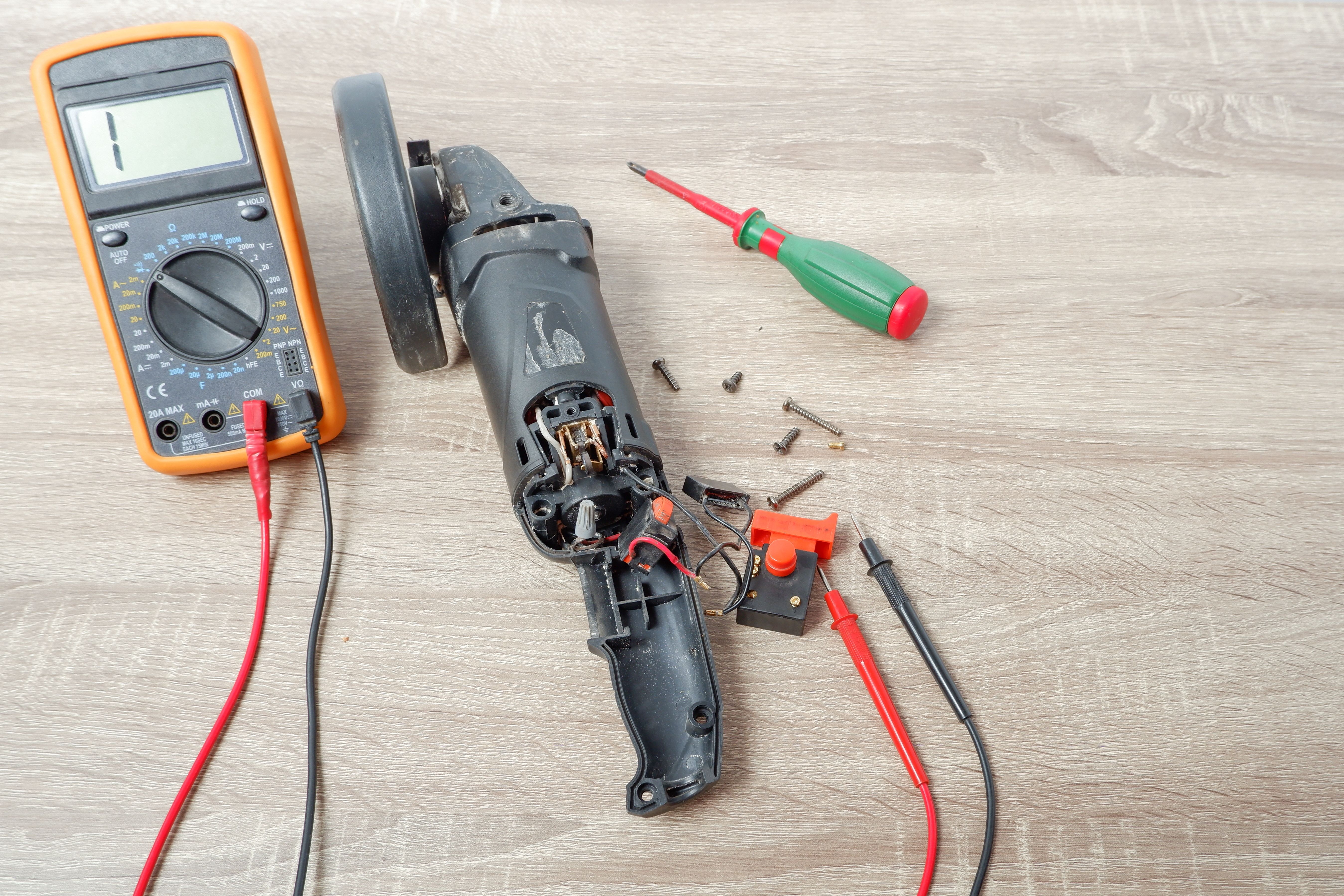 power tools inspection