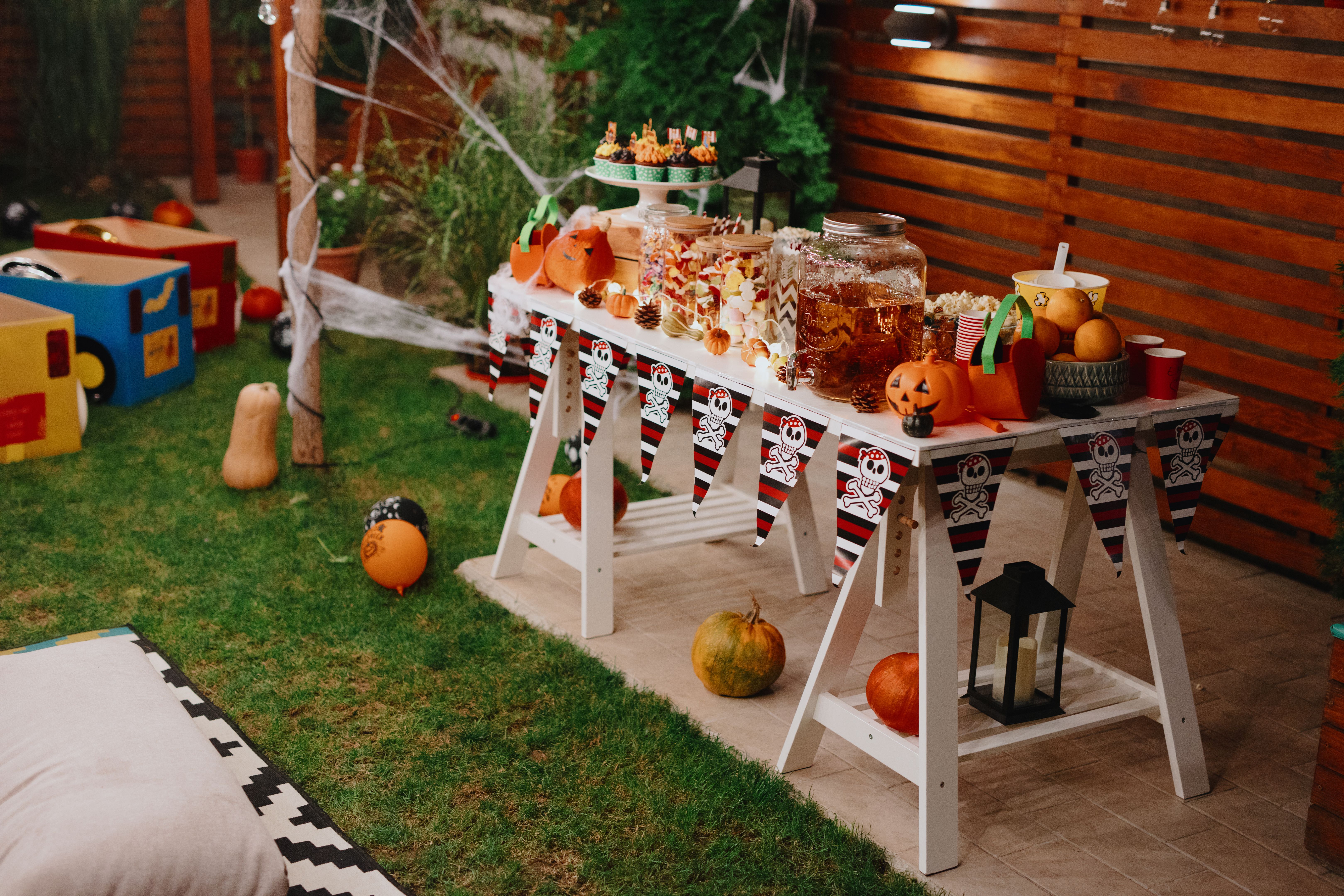 string lights outdoors