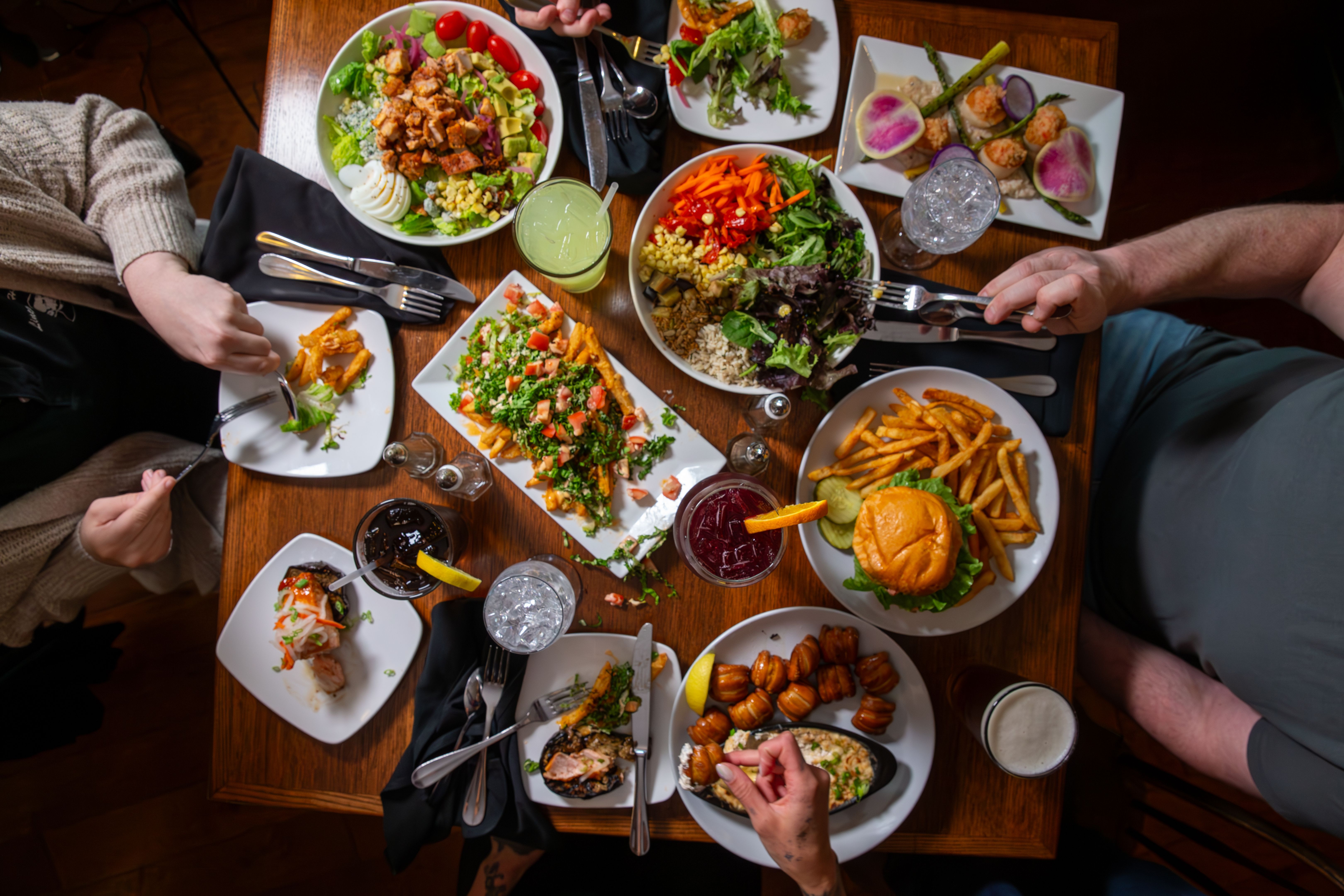 american dinner table