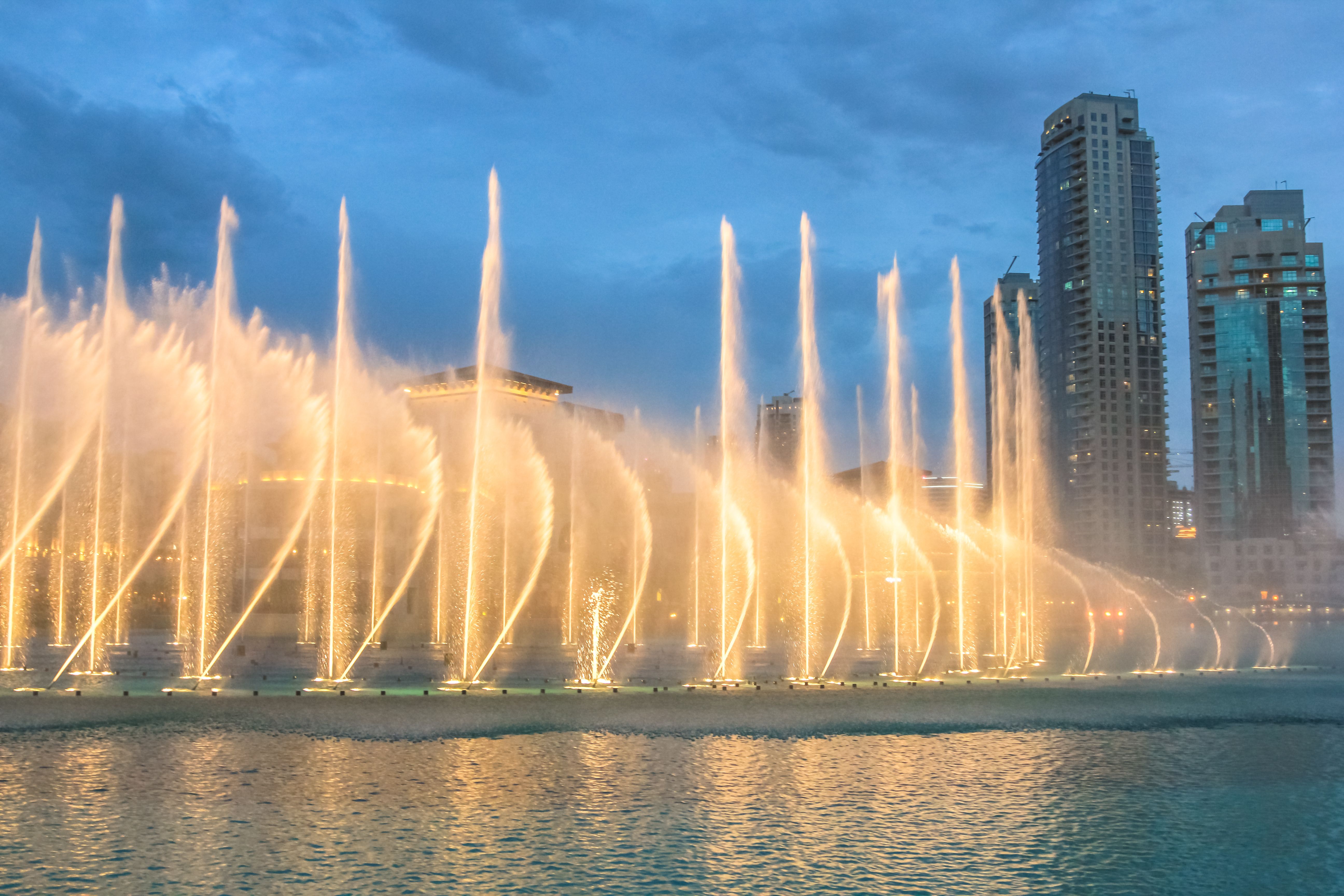 dubai fountain