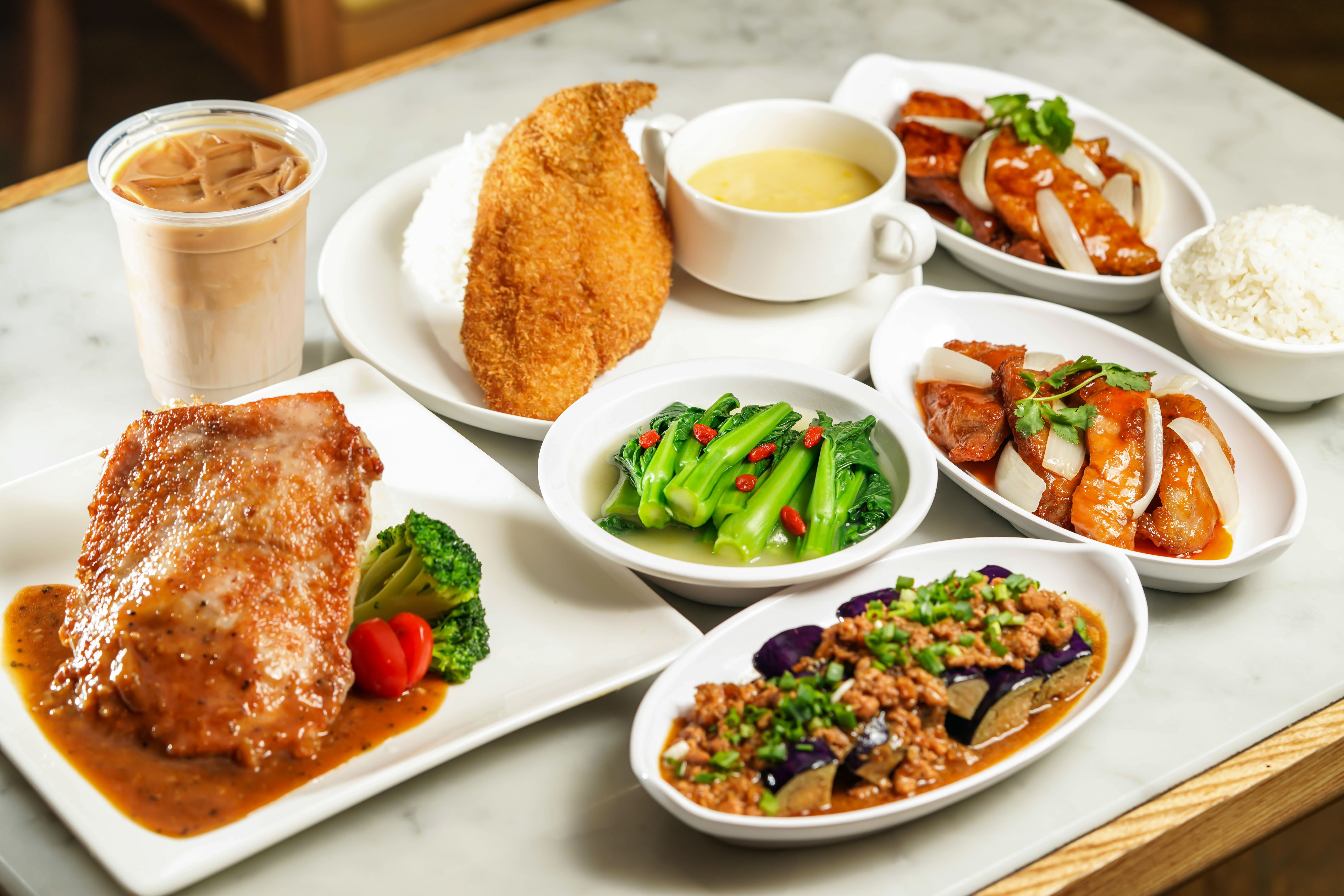 Minced Pork with Eggplant, Crispy Fish Fillet with boiled Rice in Sweet Corn Sauce, Crispy Chicken Steak, Pork Chop Zhenjiang Vinegar Sauce, Pork Chop in Peking Style, baby kailan,and cold coffee Minced Pork with Eggplant, Crispy Fish Fillet with boiled Rice in Sweet Corn Sauce, Crispy Chicken Steak, Pork Chop Zhenjiang Vinegar Sauce, Pork Chop in Peking Style, baby kailan,and cold coffee