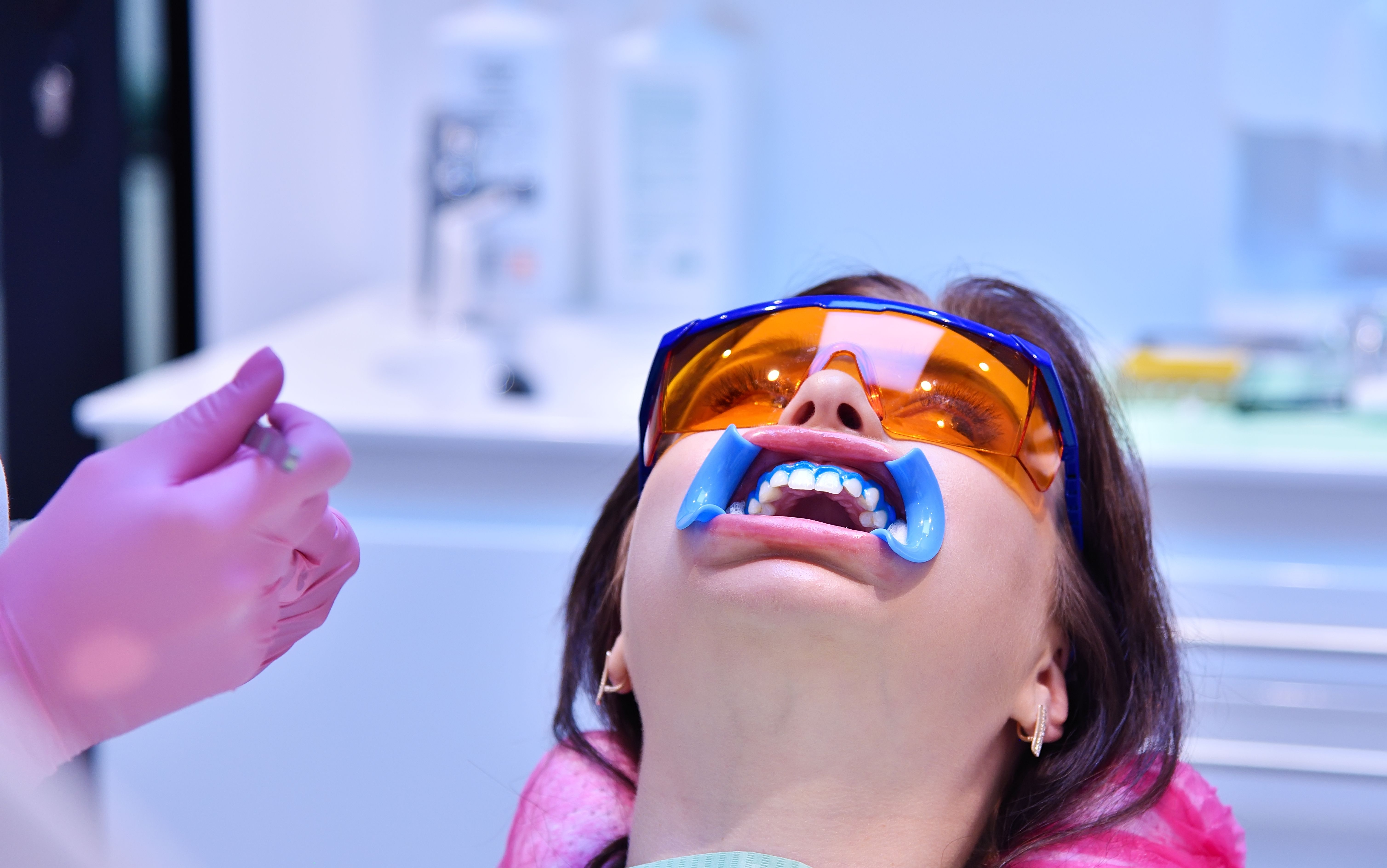 Myth-Busting Teeth Whitening: What Really Works?