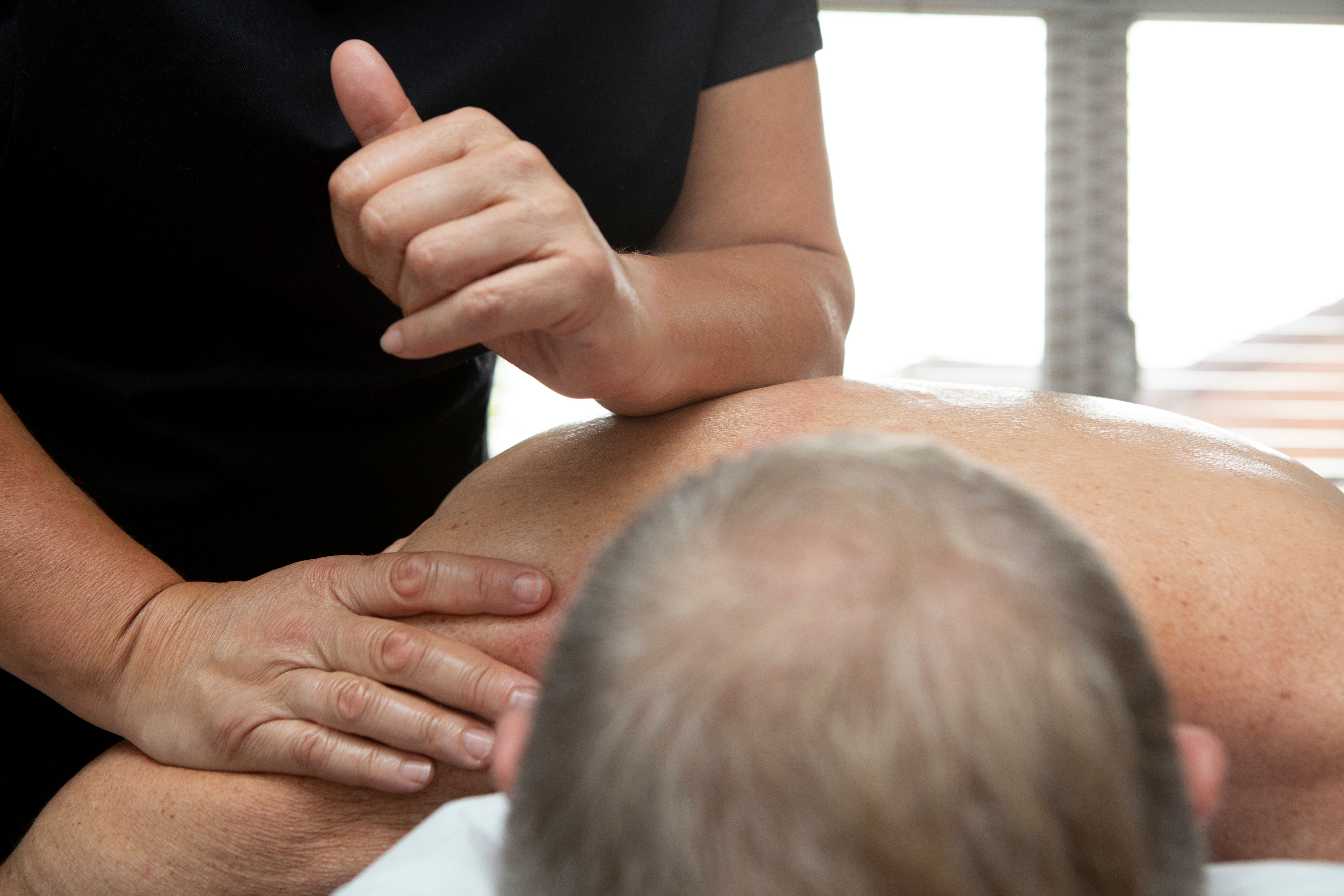 deep tissue massage