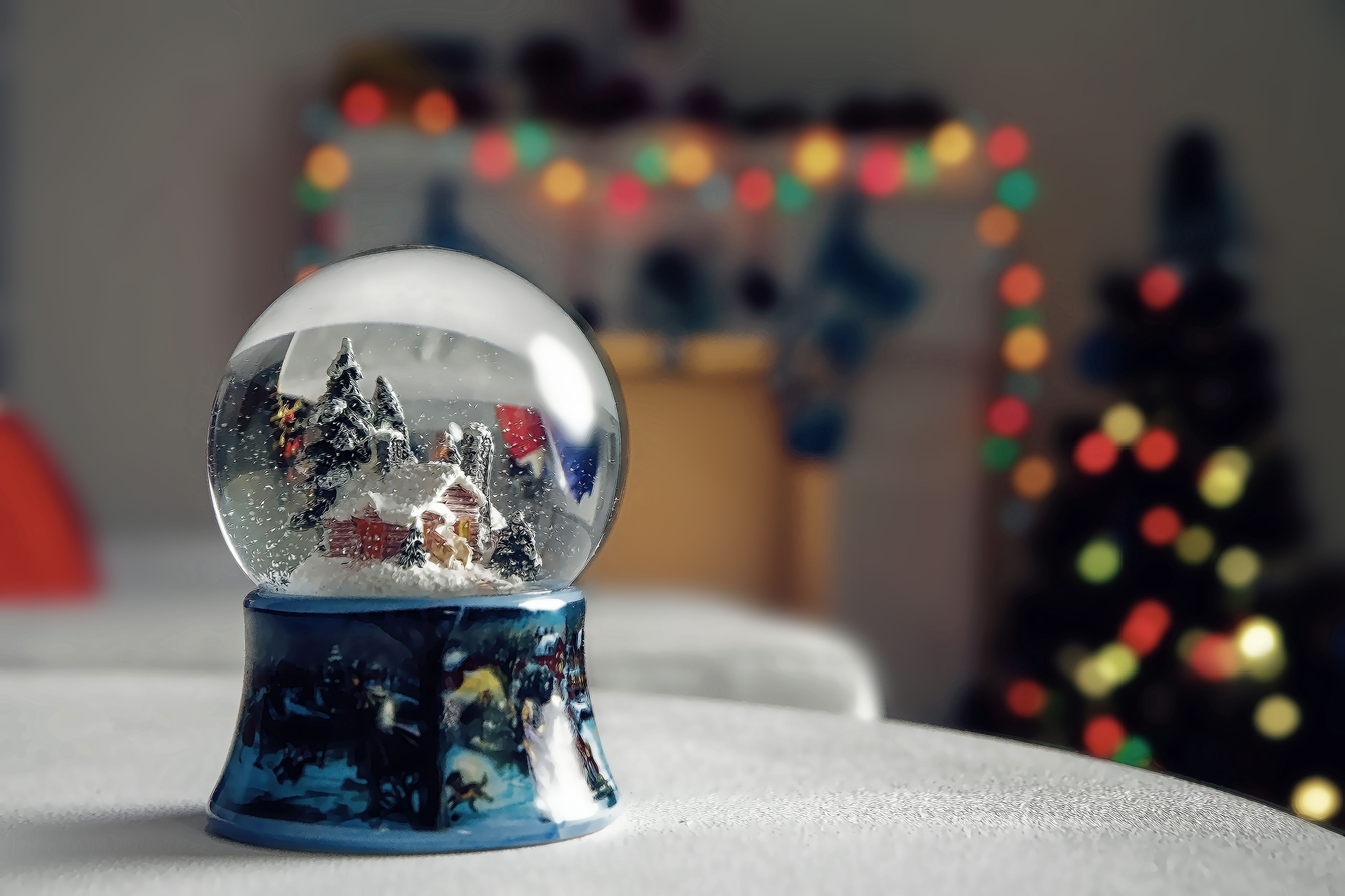 custom snow globe