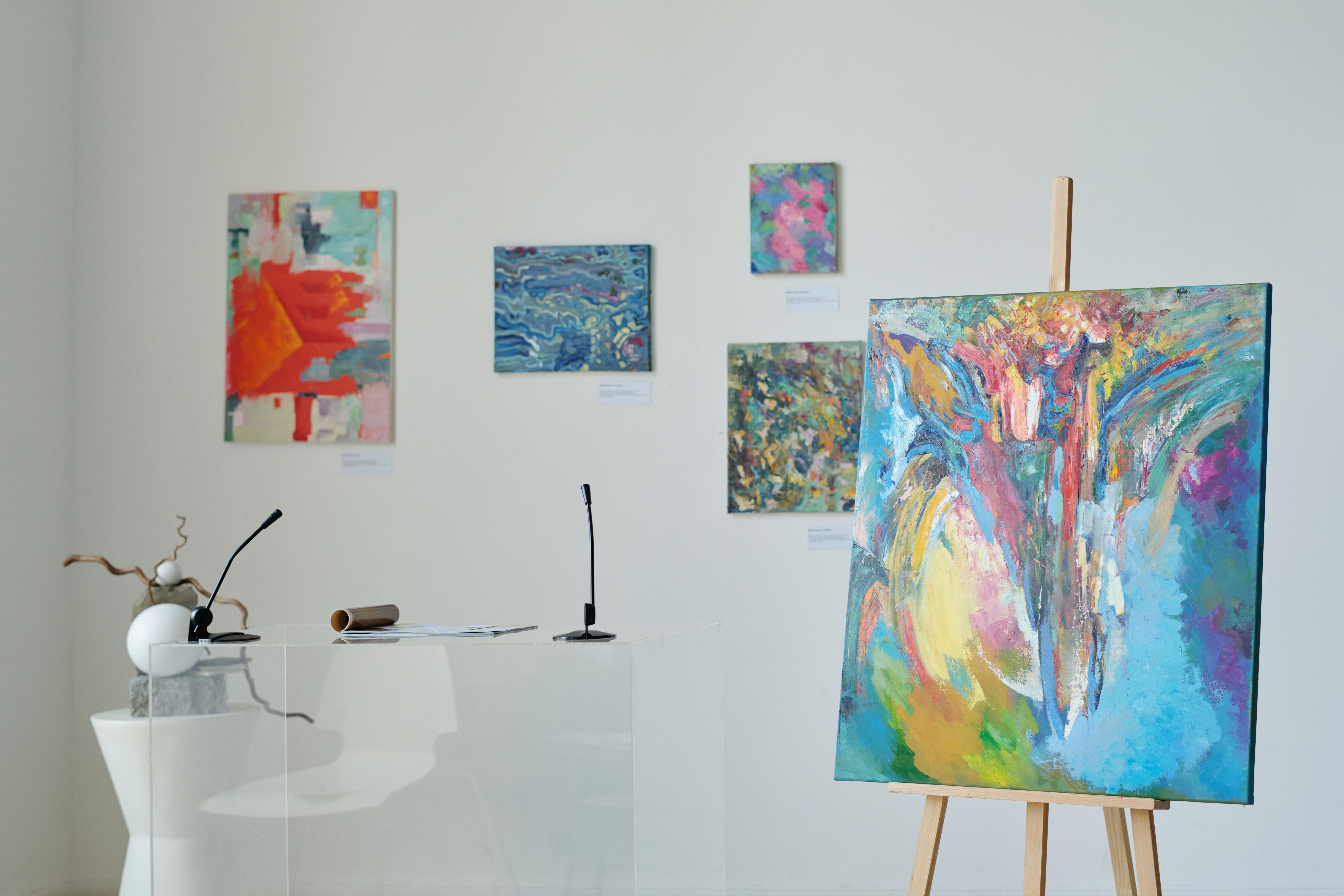 art gallery