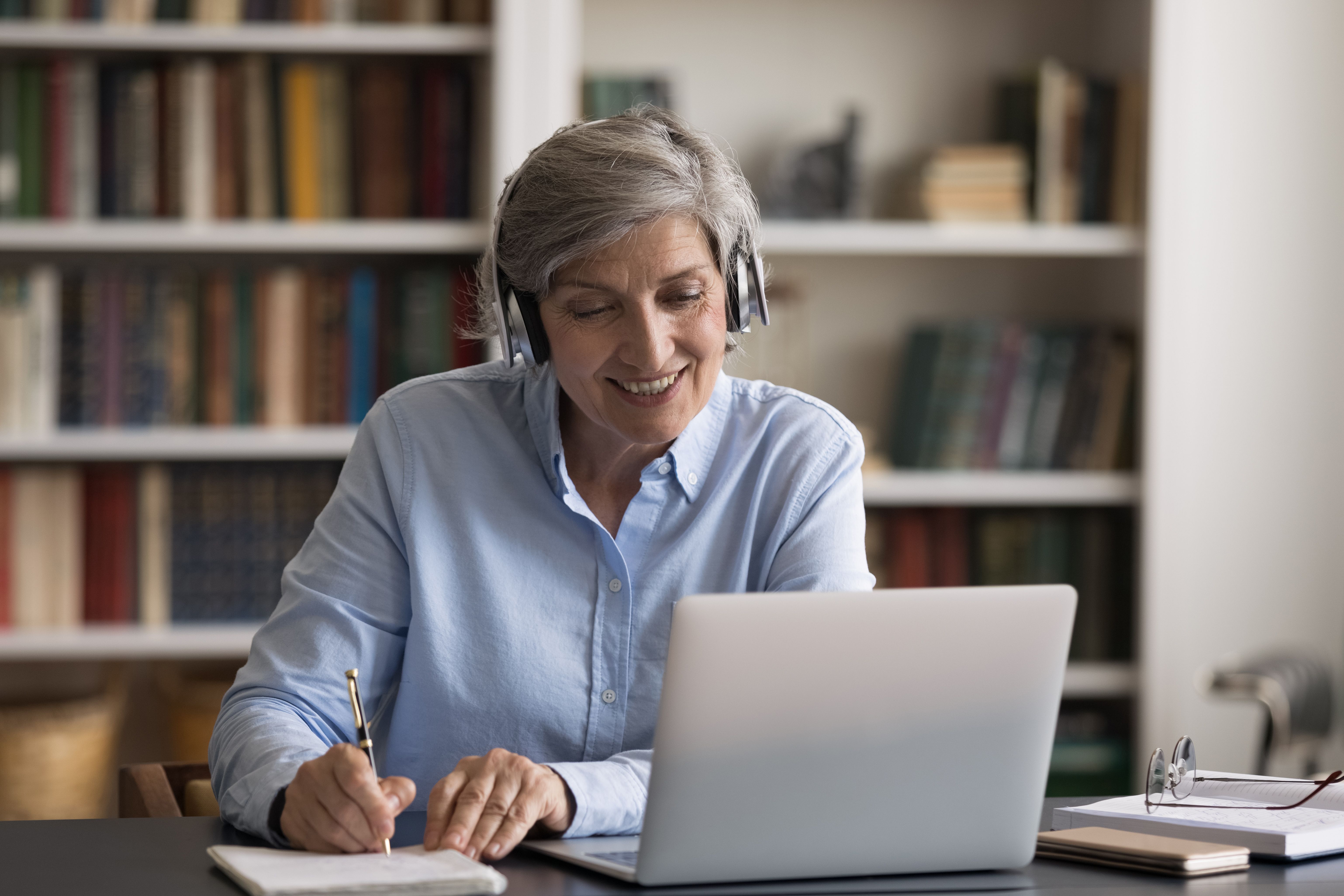 senior learning online