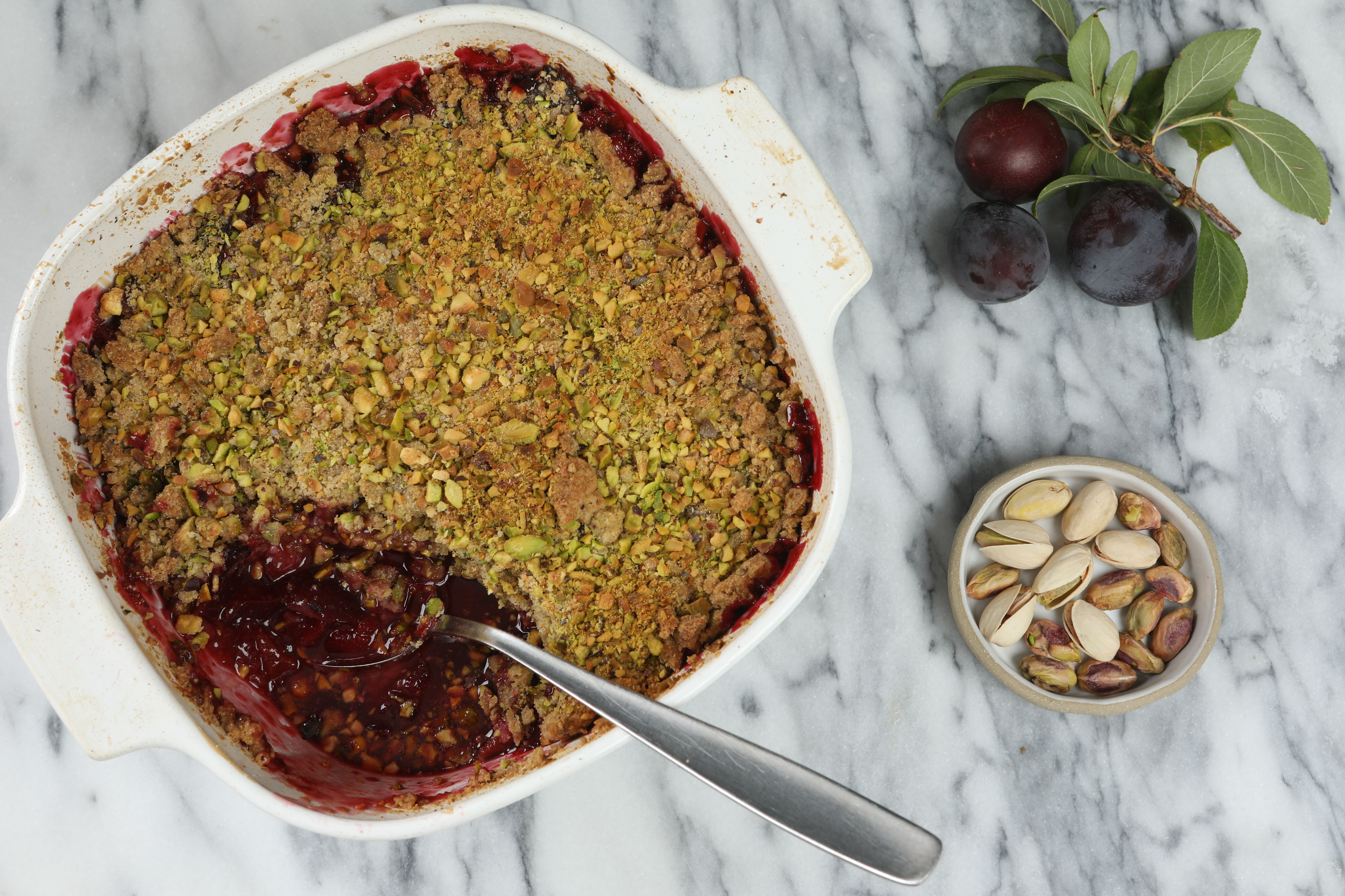 pistachio crumble