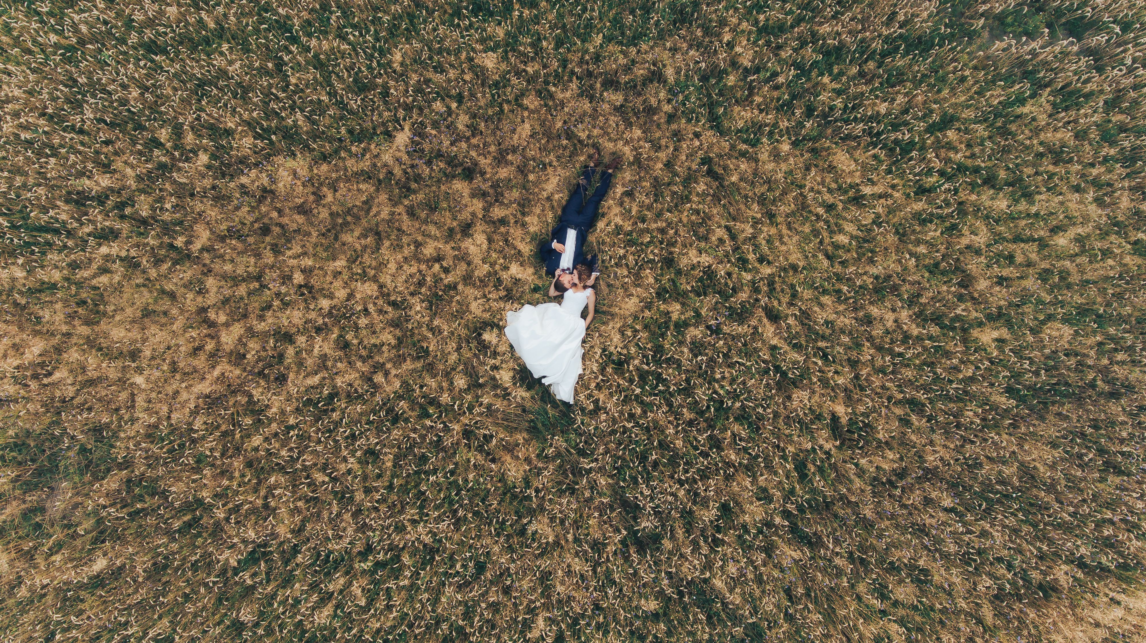 drone wedding photography